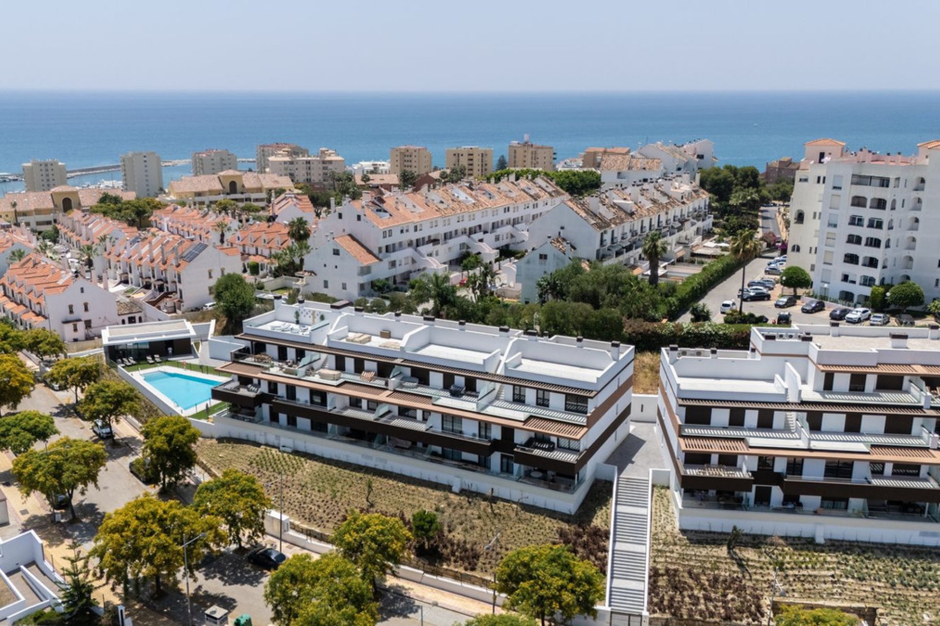 Resale - Apartment - Middle Floor Apartment - Estepona - Estepona Centro