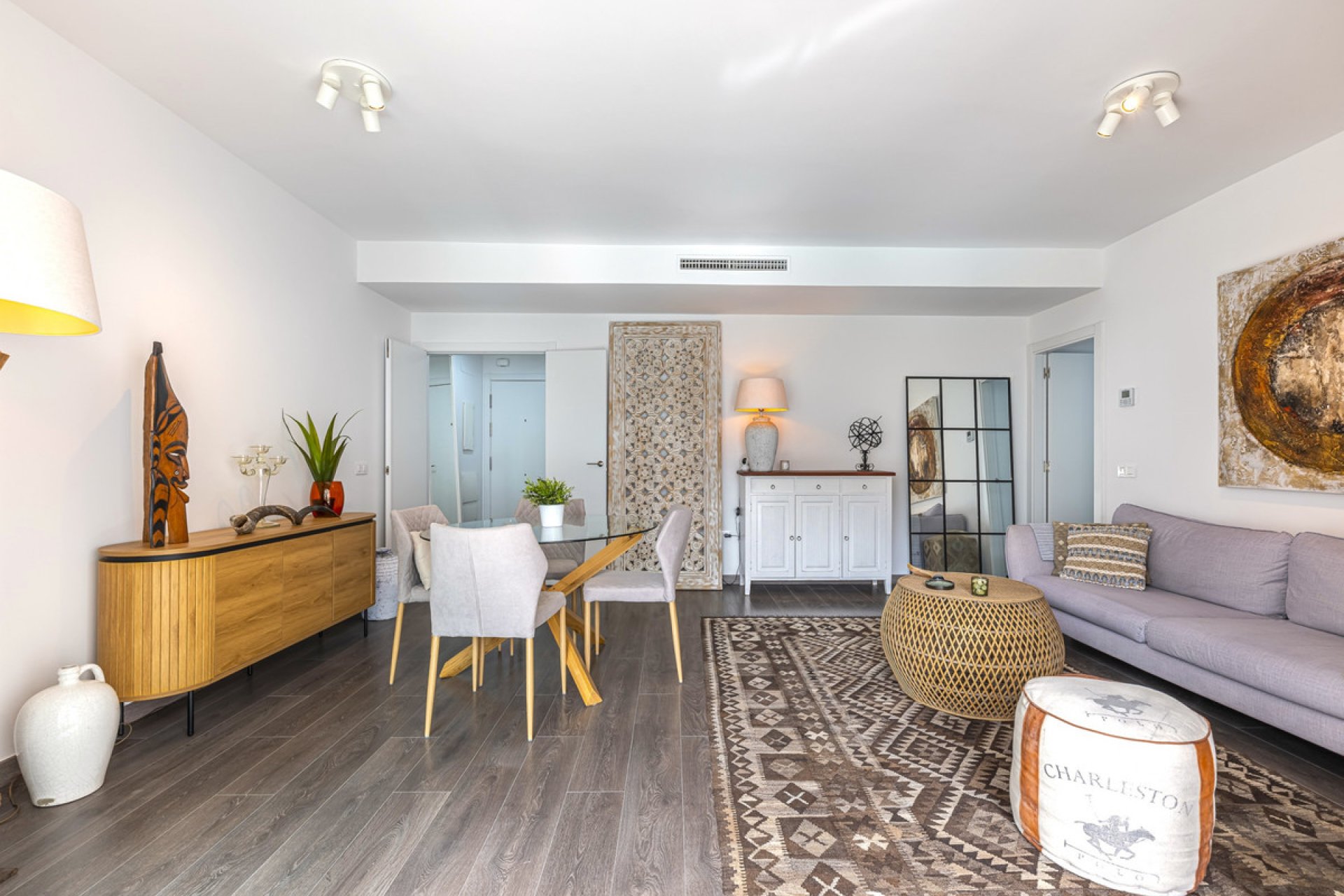 Resale - Apartment - Middle Floor Apartment - Estepona - Estepona Centro