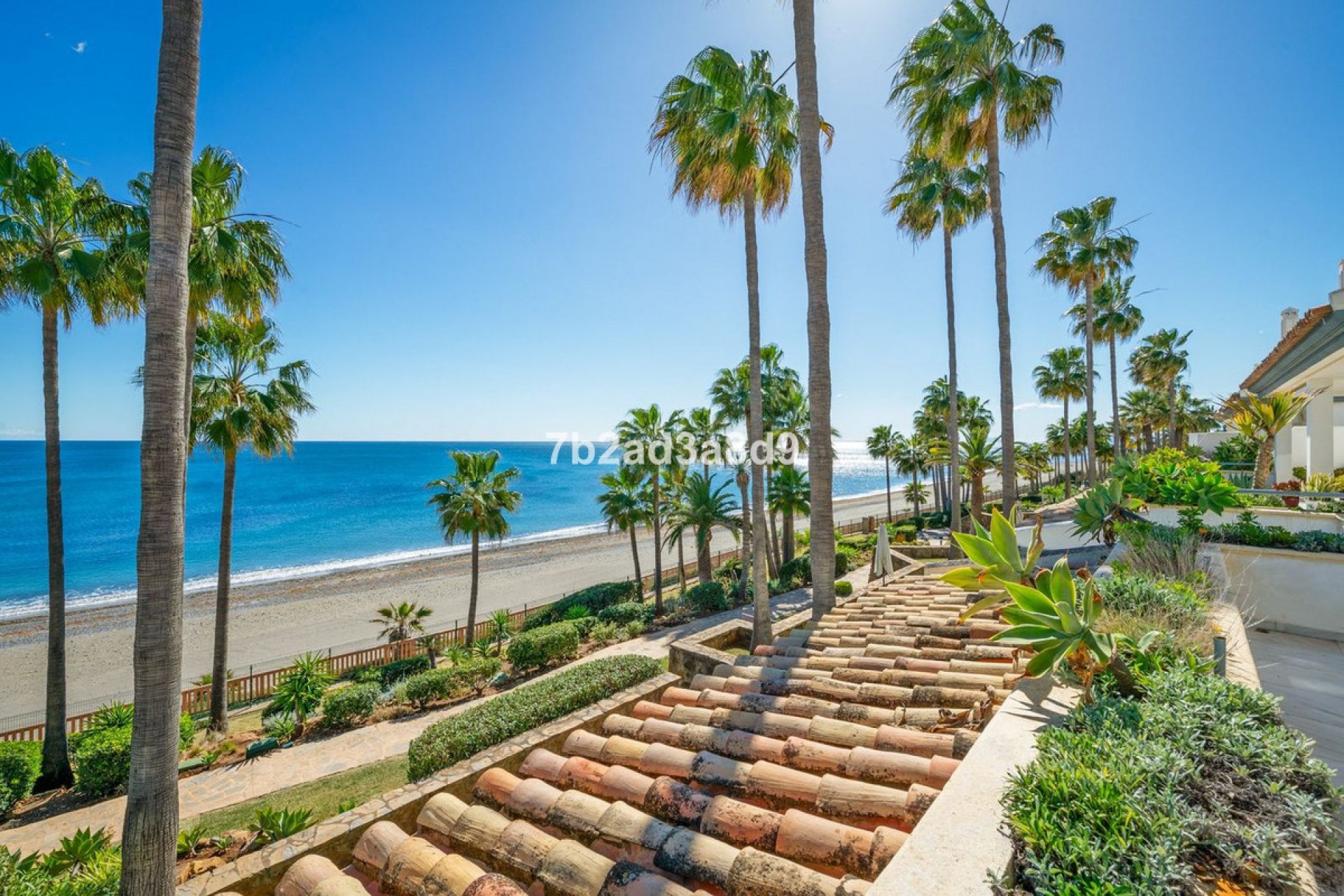 Resale - Apartment - Middle Floor Apartment - Estepona - New Golden Mile