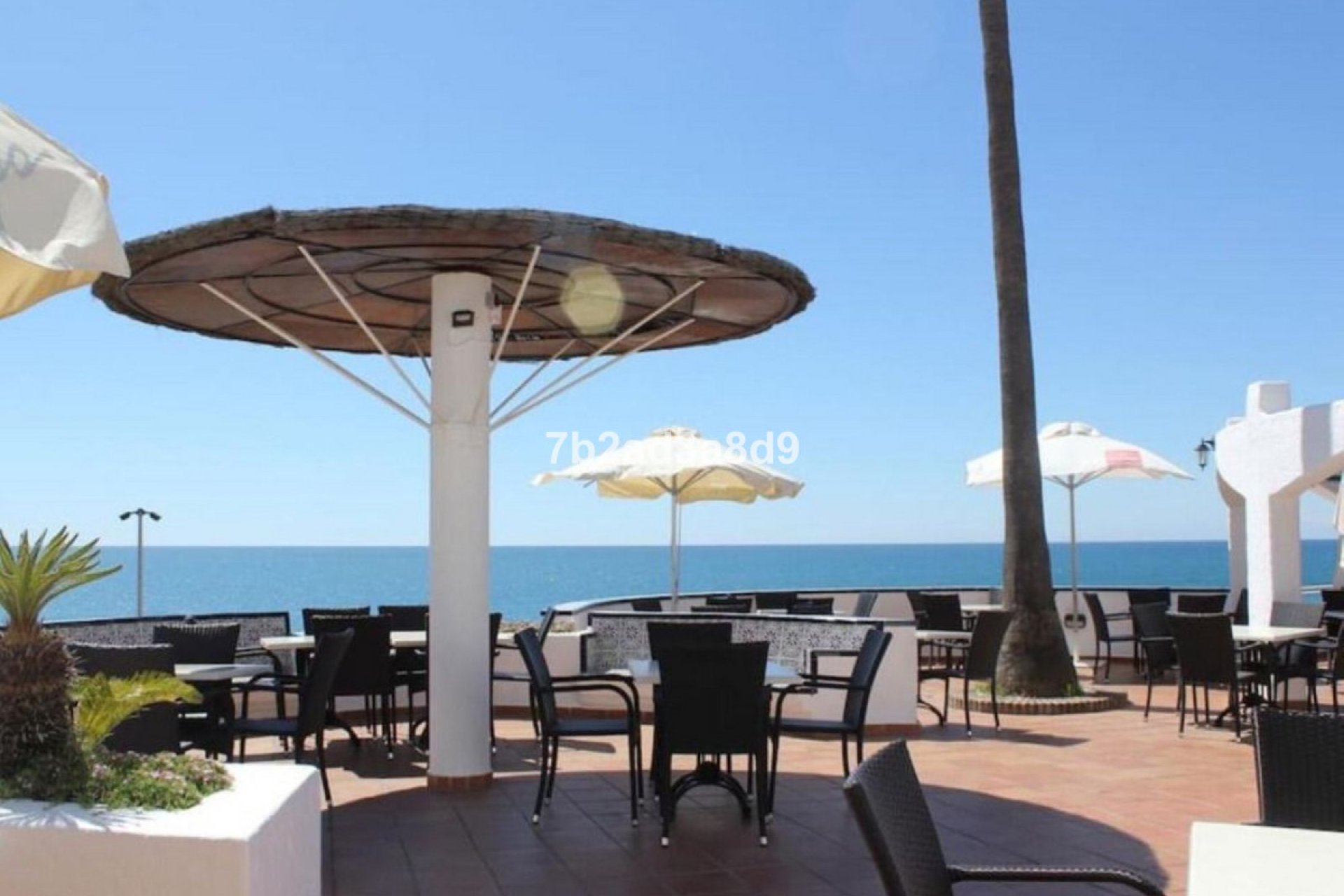 Resale - Apartment - Middle Floor Apartment - Estepona - New Golden Mile