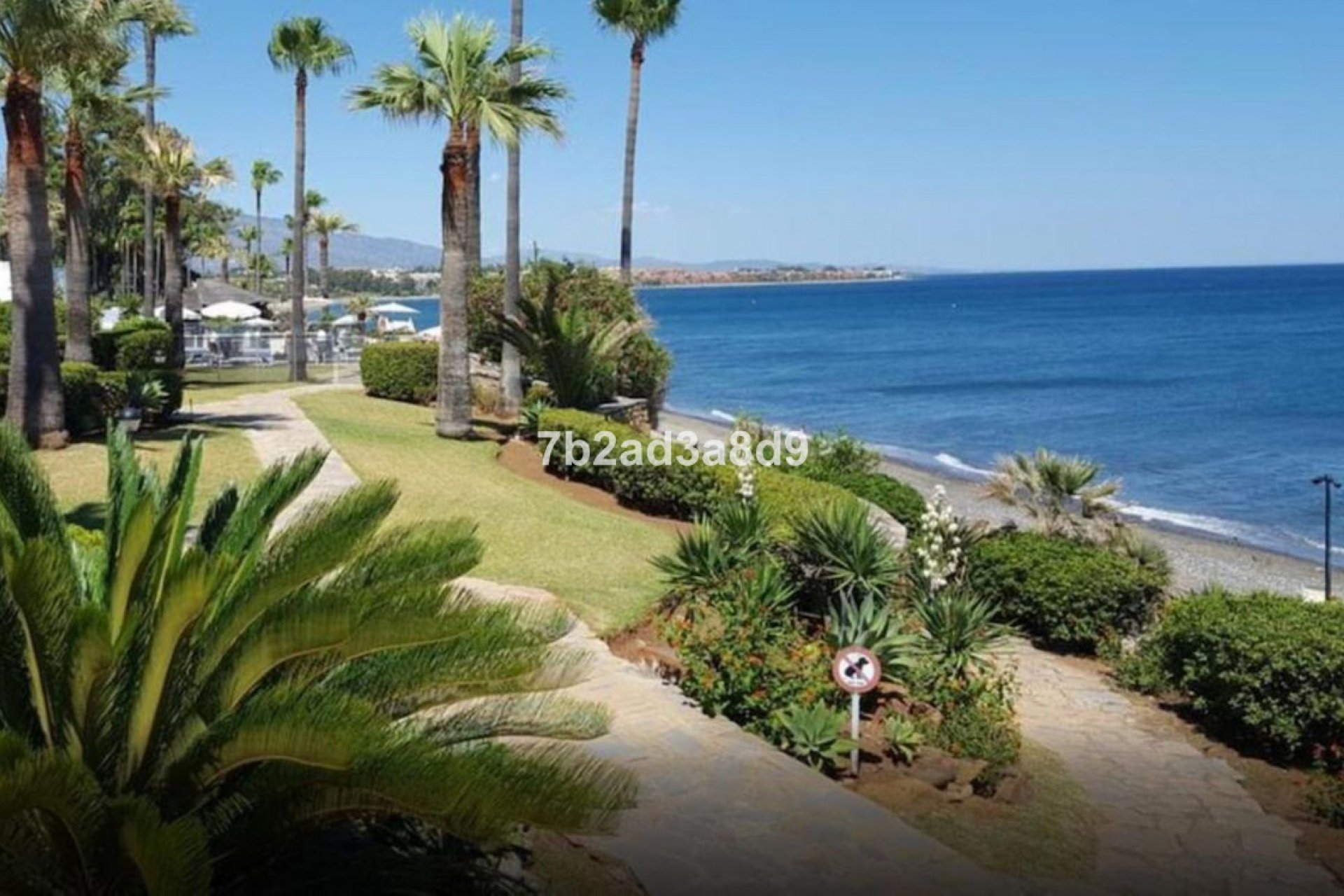 Resale - Apartment - Middle Floor Apartment - Estepona - New Golden Mile