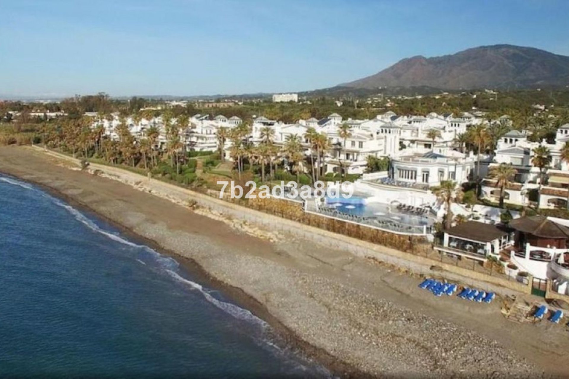 Resale - Apartment - Middle Floor Apartment - Estepona - New Golden Mile