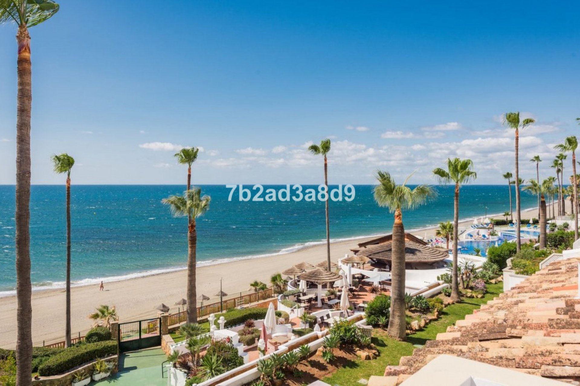 Resale - Apartment - Middle Floor Apartment - Estepona - New Golden Mile