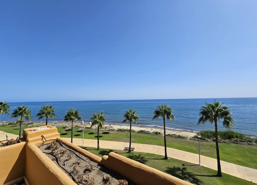 Resale - Apartment - Middle Floor Apartment - Estepona - New Golden Mile