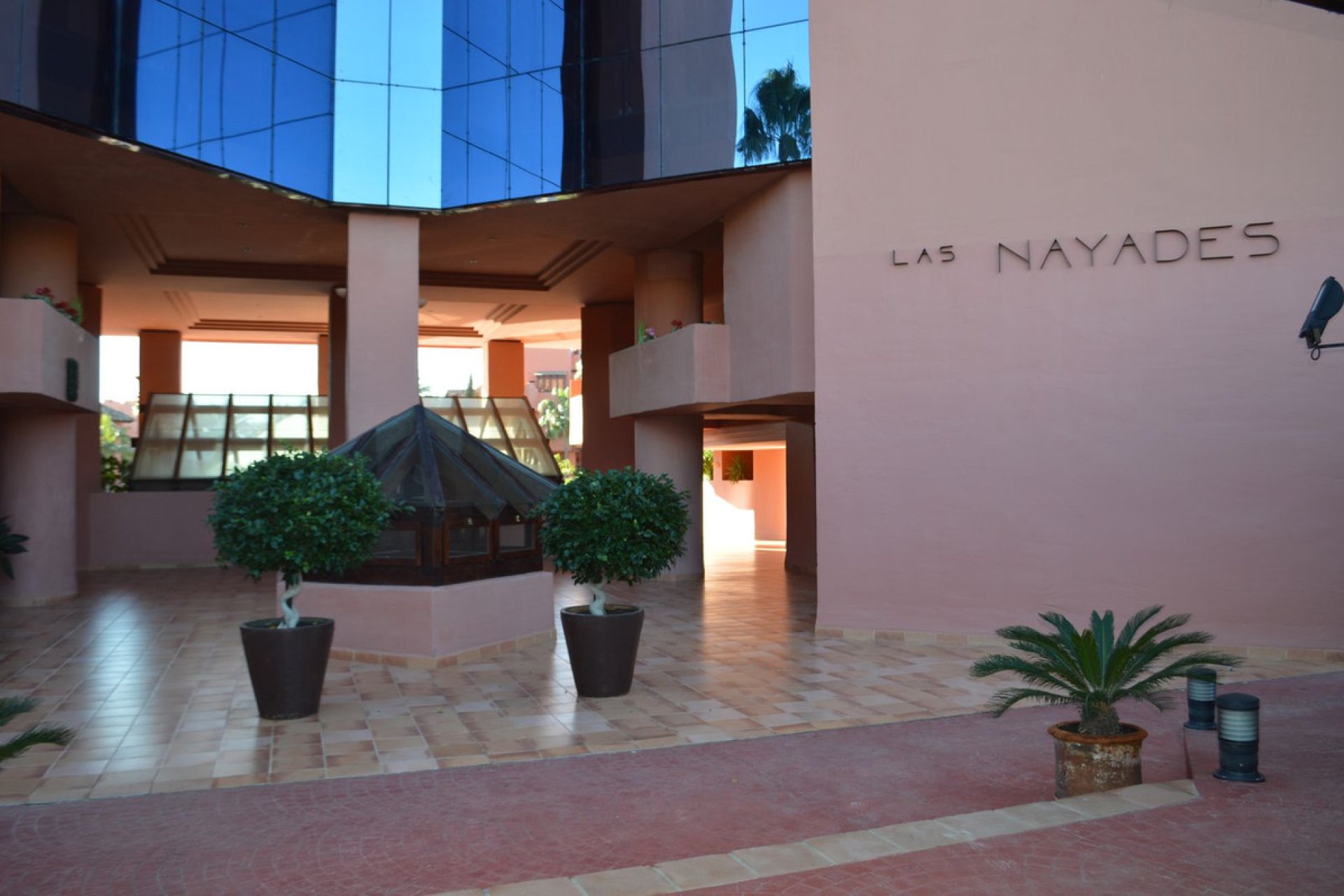 Resale - Apartment - Middle Floor Apartment - Estepona - New Golden Mile