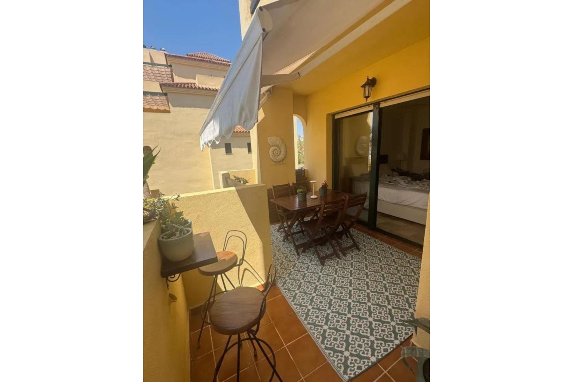 Resale - Apartment - Middle Floor Apartment - Estepona - Selwo