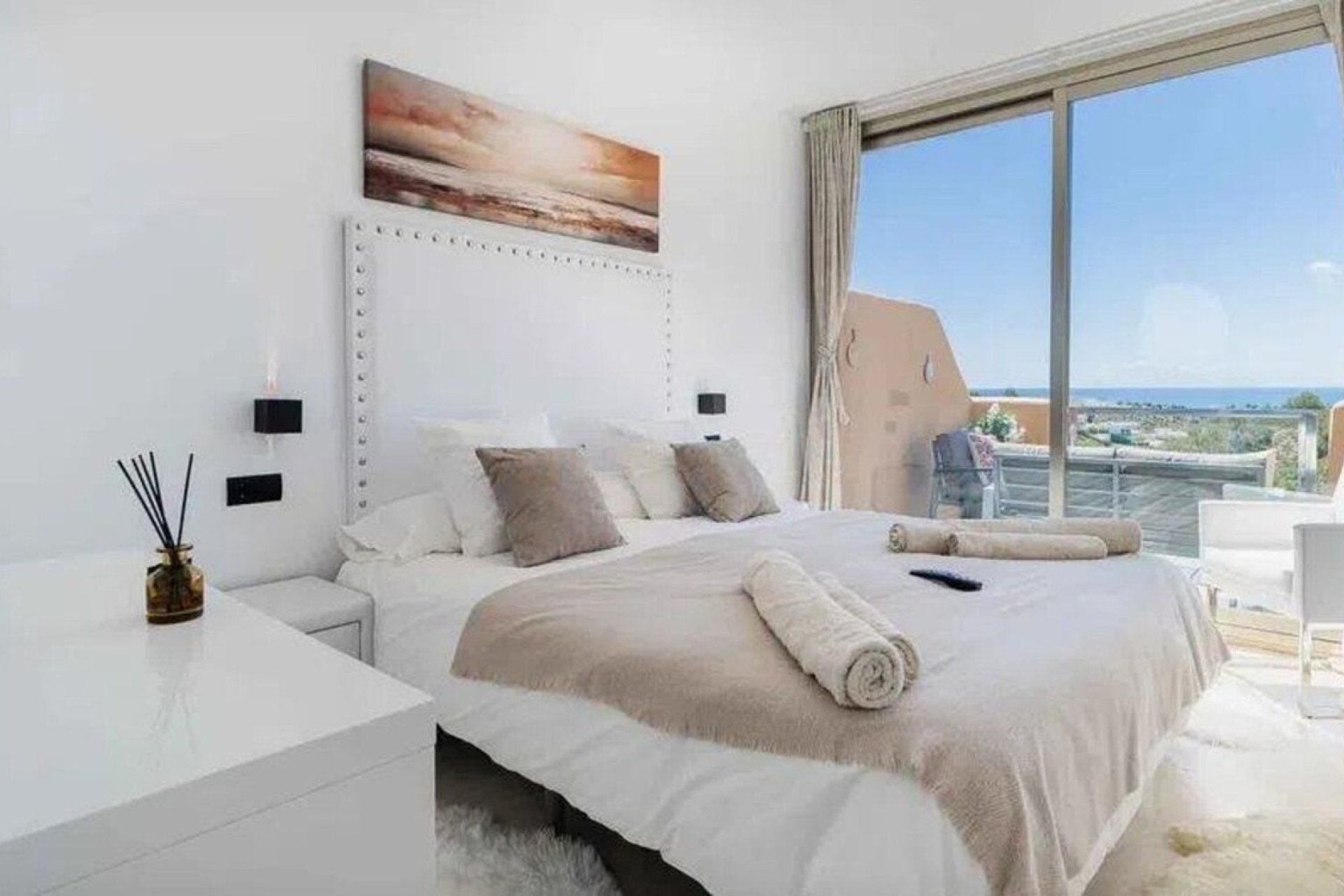 Resale - Apartment - Middle Floor Apartment - Estepona - Selwo