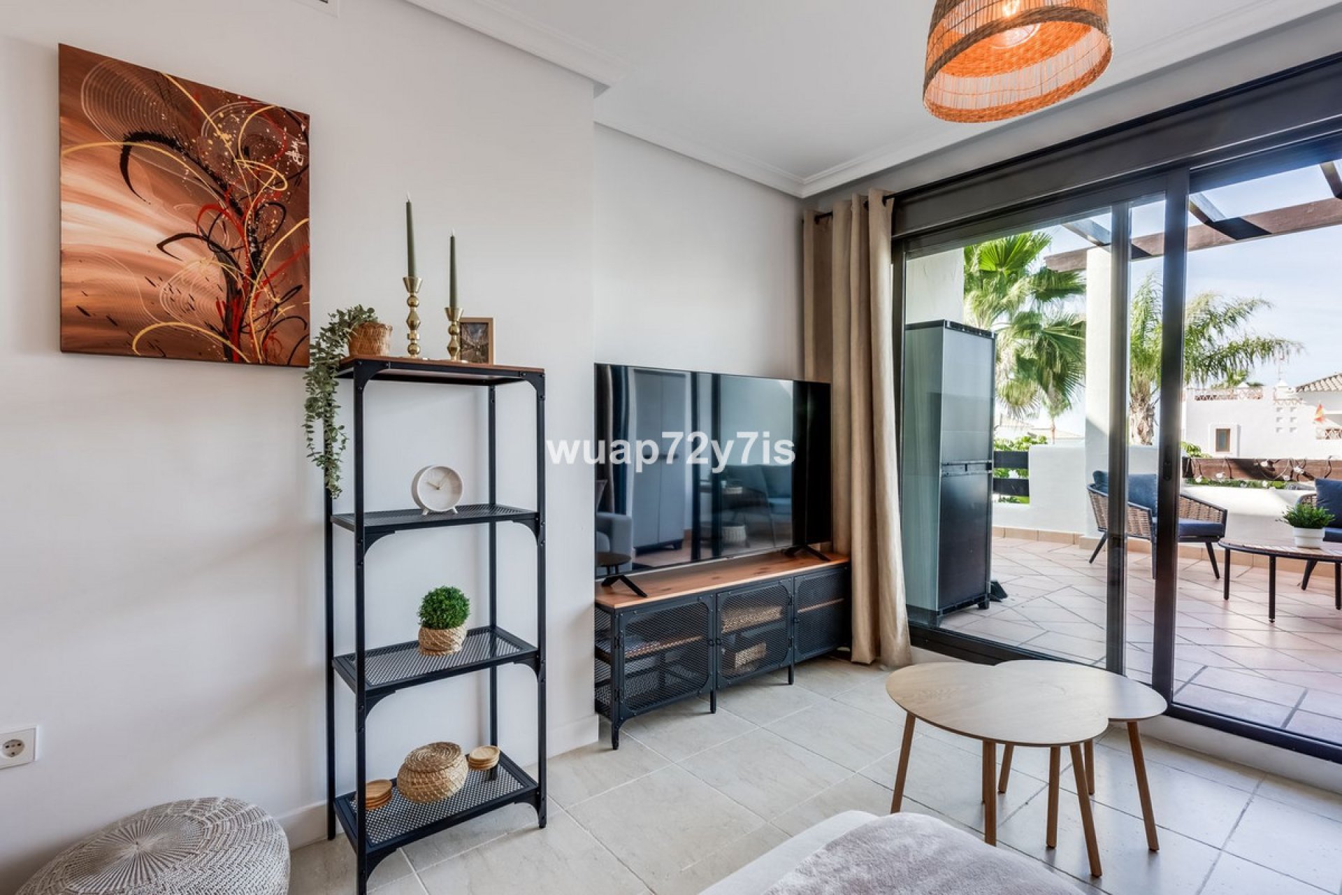 Resale - Apartment - Middle Floor Apartment - Estepona - Selwo