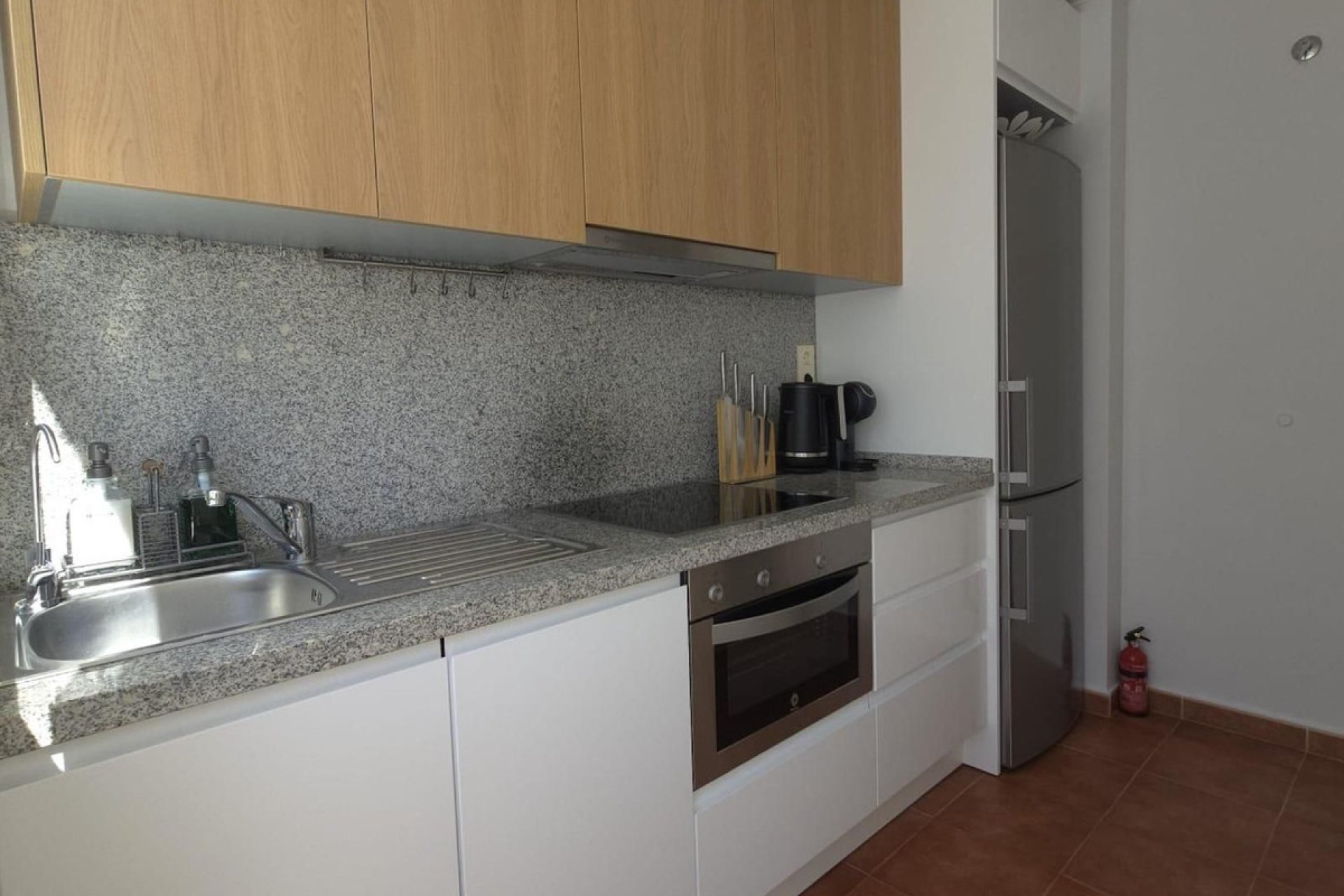 Resale - Apartment - Middle Floor Apartment - Estepona - Valle Romano