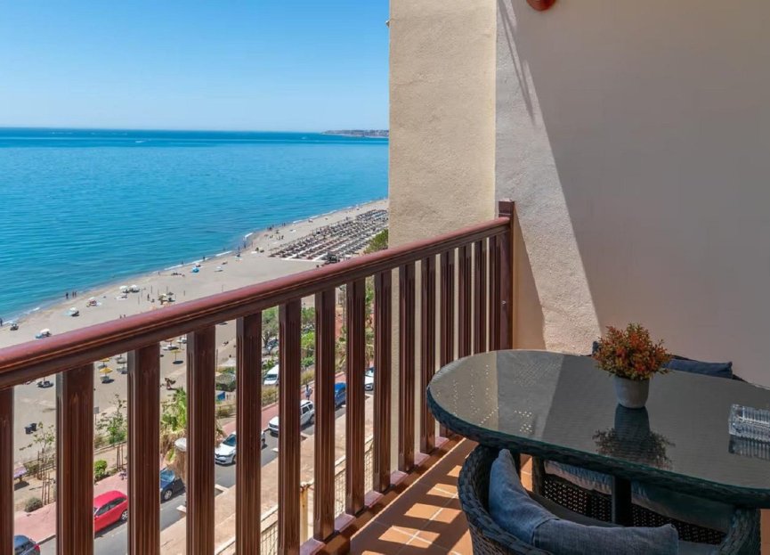 Resale - Apartment - Middle Floor Apartment - Fuengirola - Carvajal