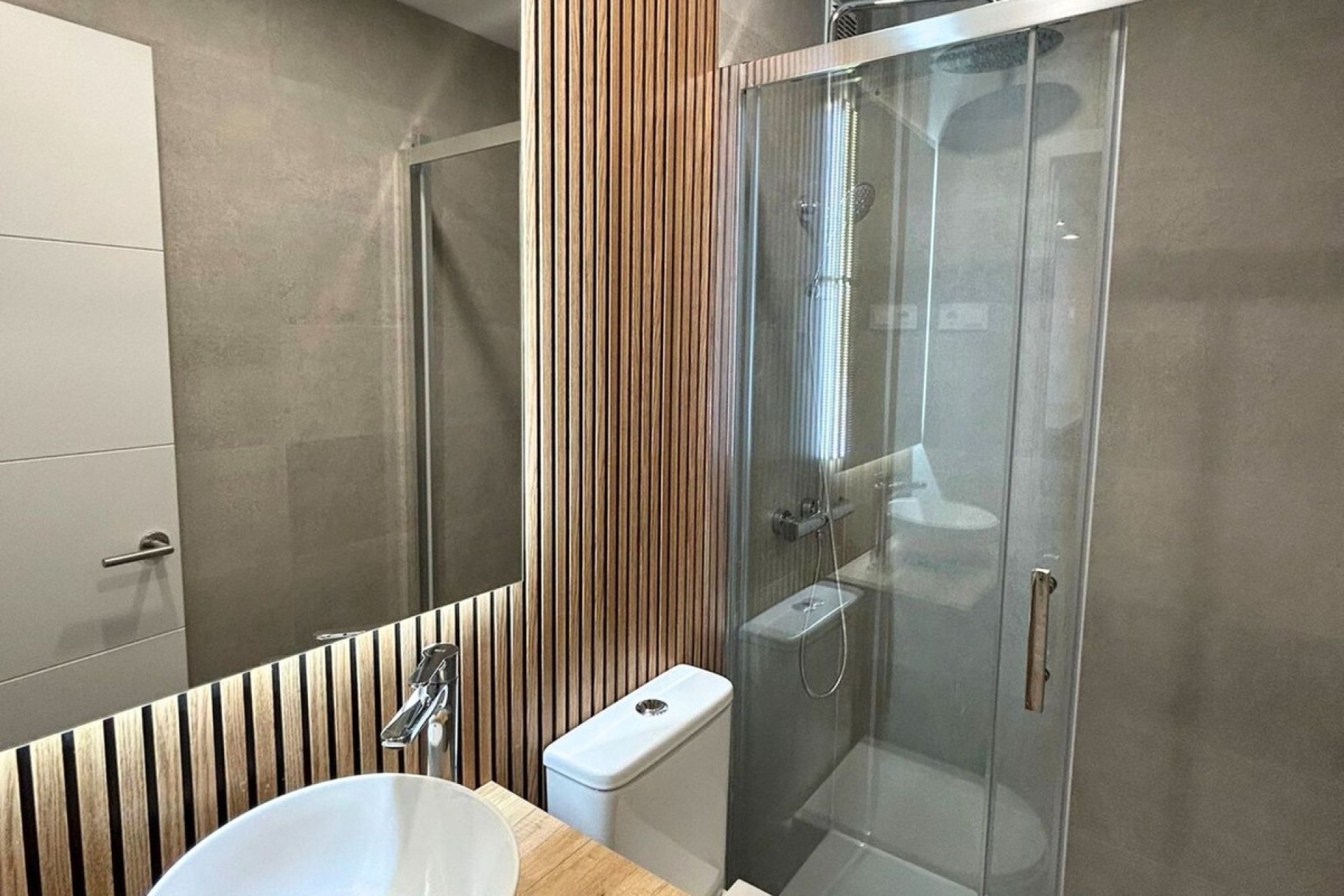 Resale - Apartment - Middle Floor Apartment - Fuengirola - Carvajal