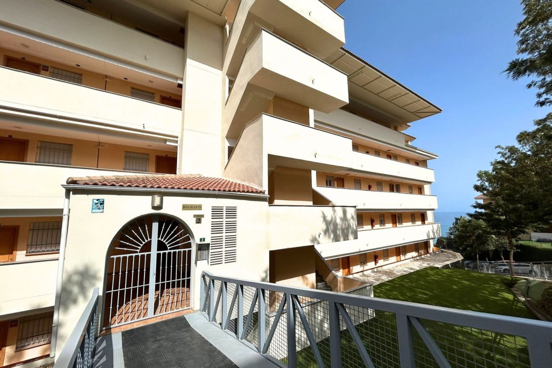 Resale - Apartment - Middle Floor Apartment - Fuengirola - Carvajal