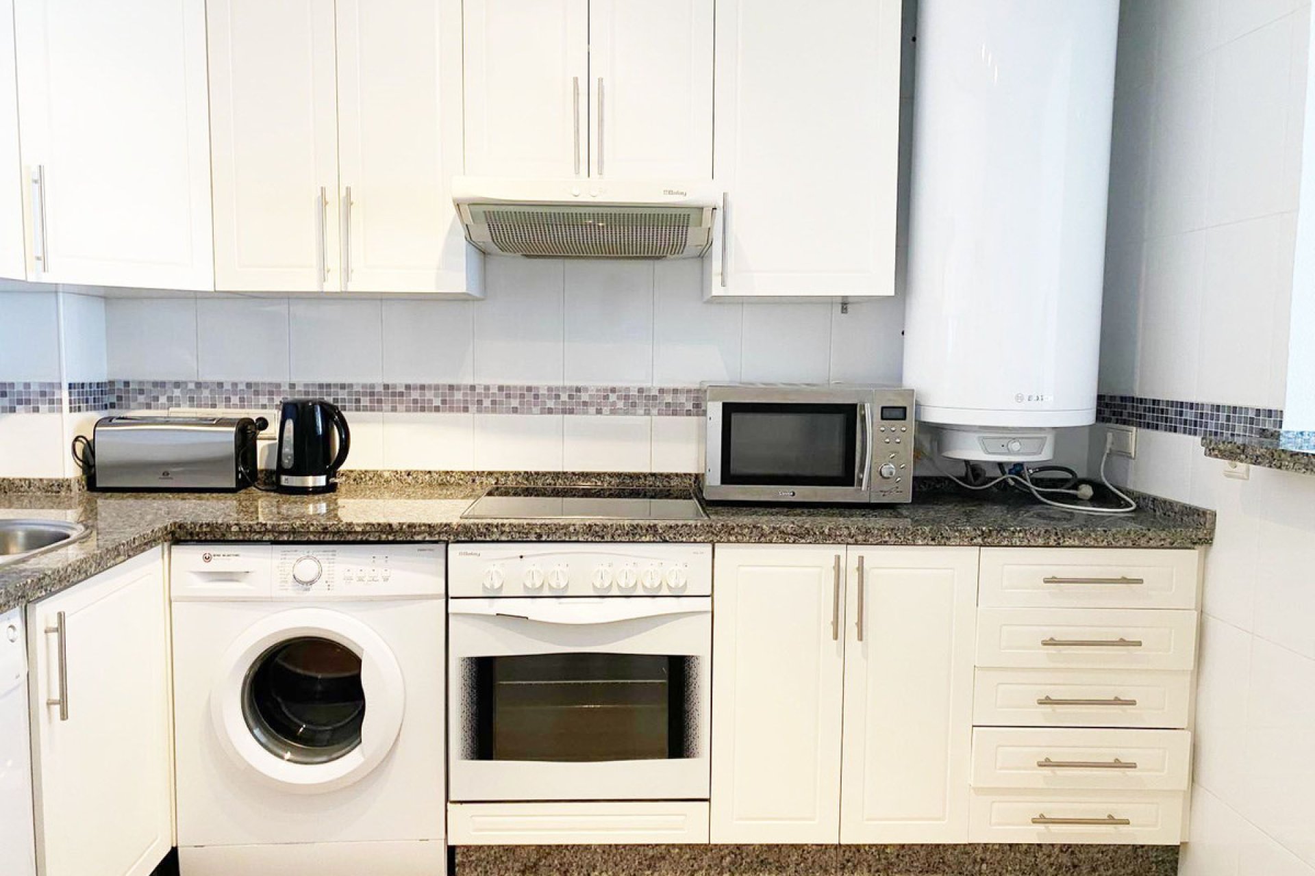 Resale - Apartment - Middle Floor Apartment - Fuengirola - Carvajal