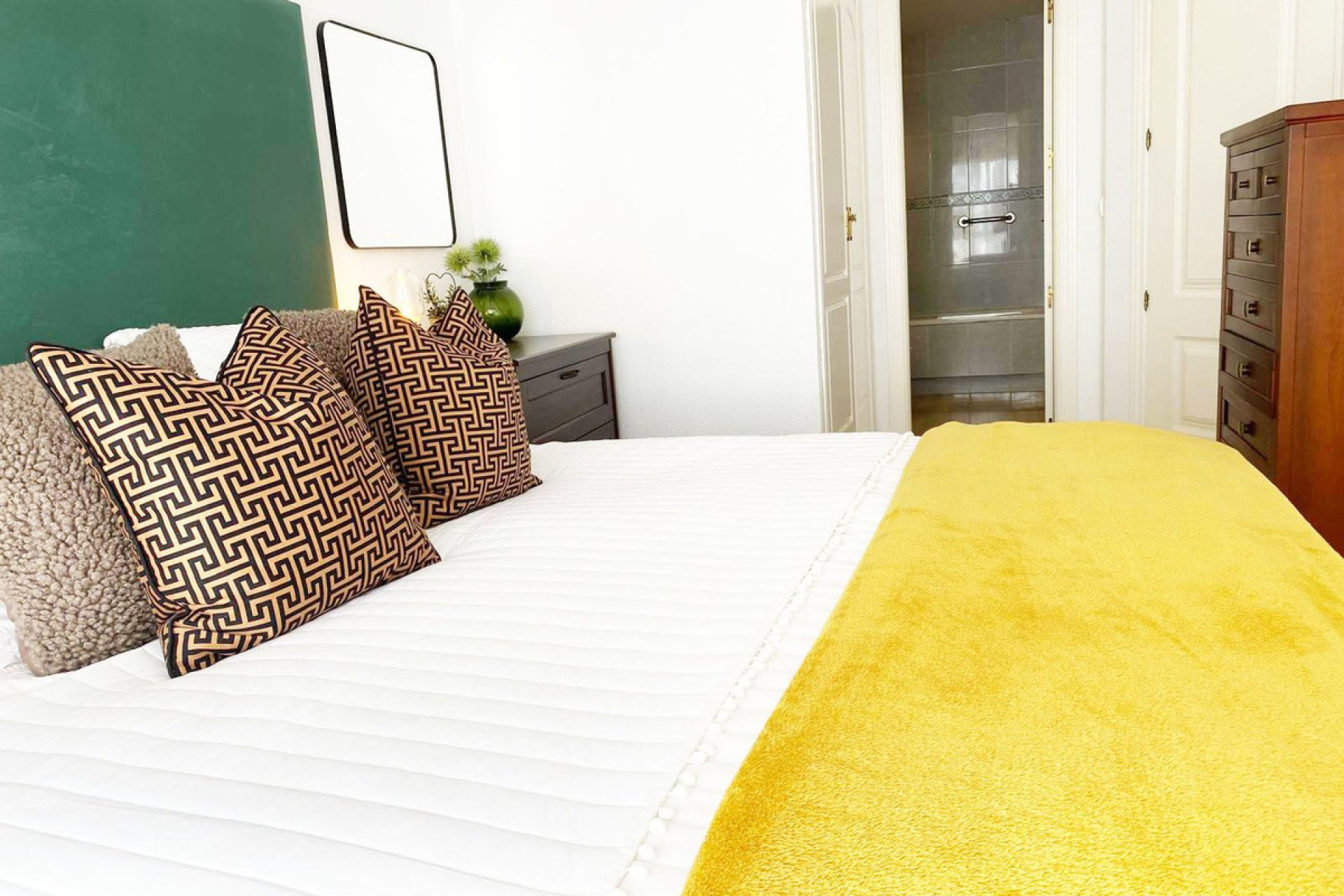 Resale - Apartment - Middle Floor Apartment - Fuengirola - Carvajal