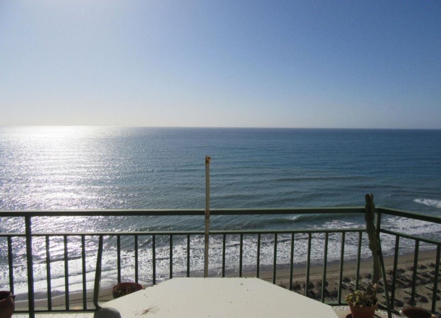 Resale - Apartment - Middle Floor Apartment - Fuengirola - Carvajal