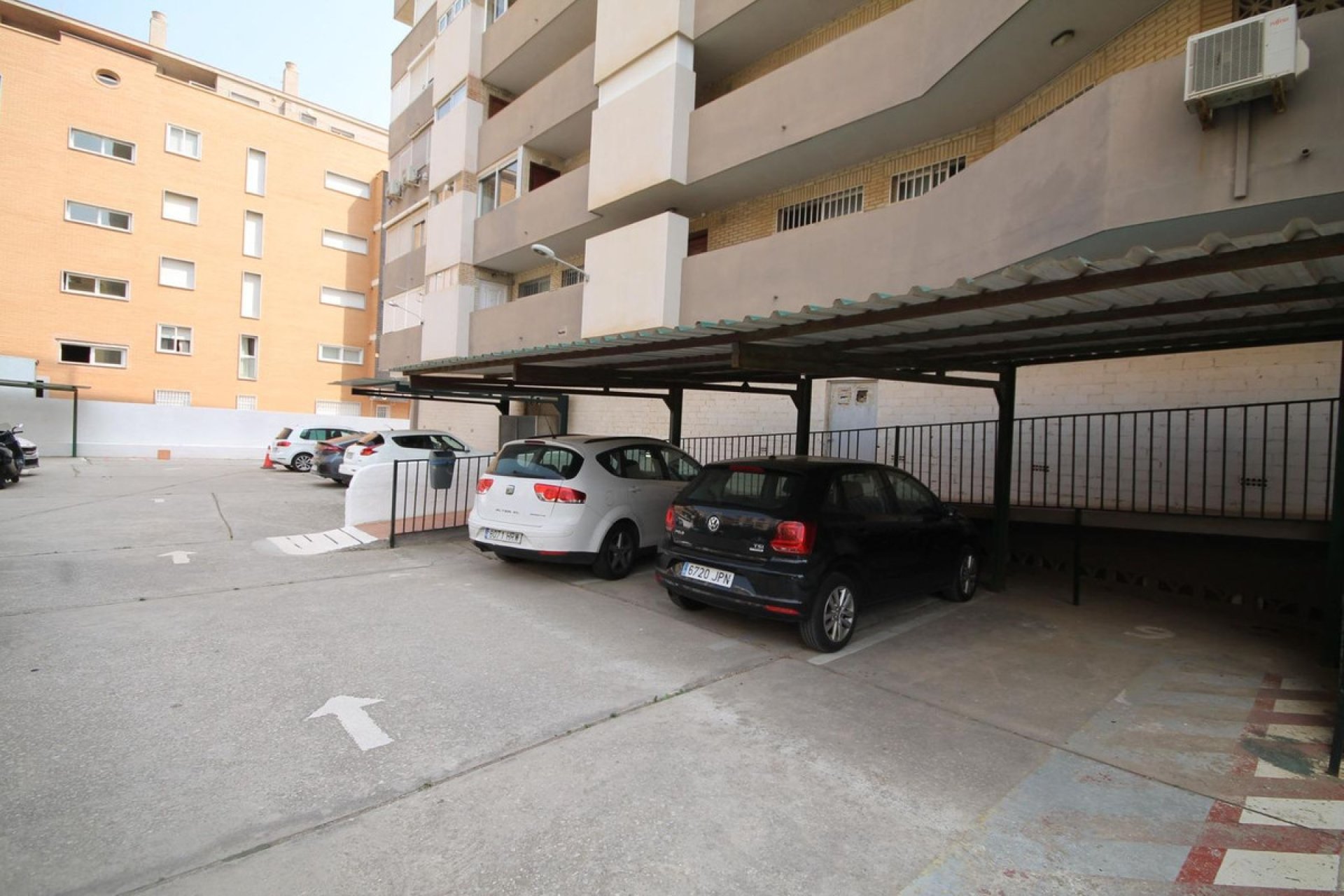 Resale - Apartment - Middle Floor Apartment - Fuengirola - Carvajal