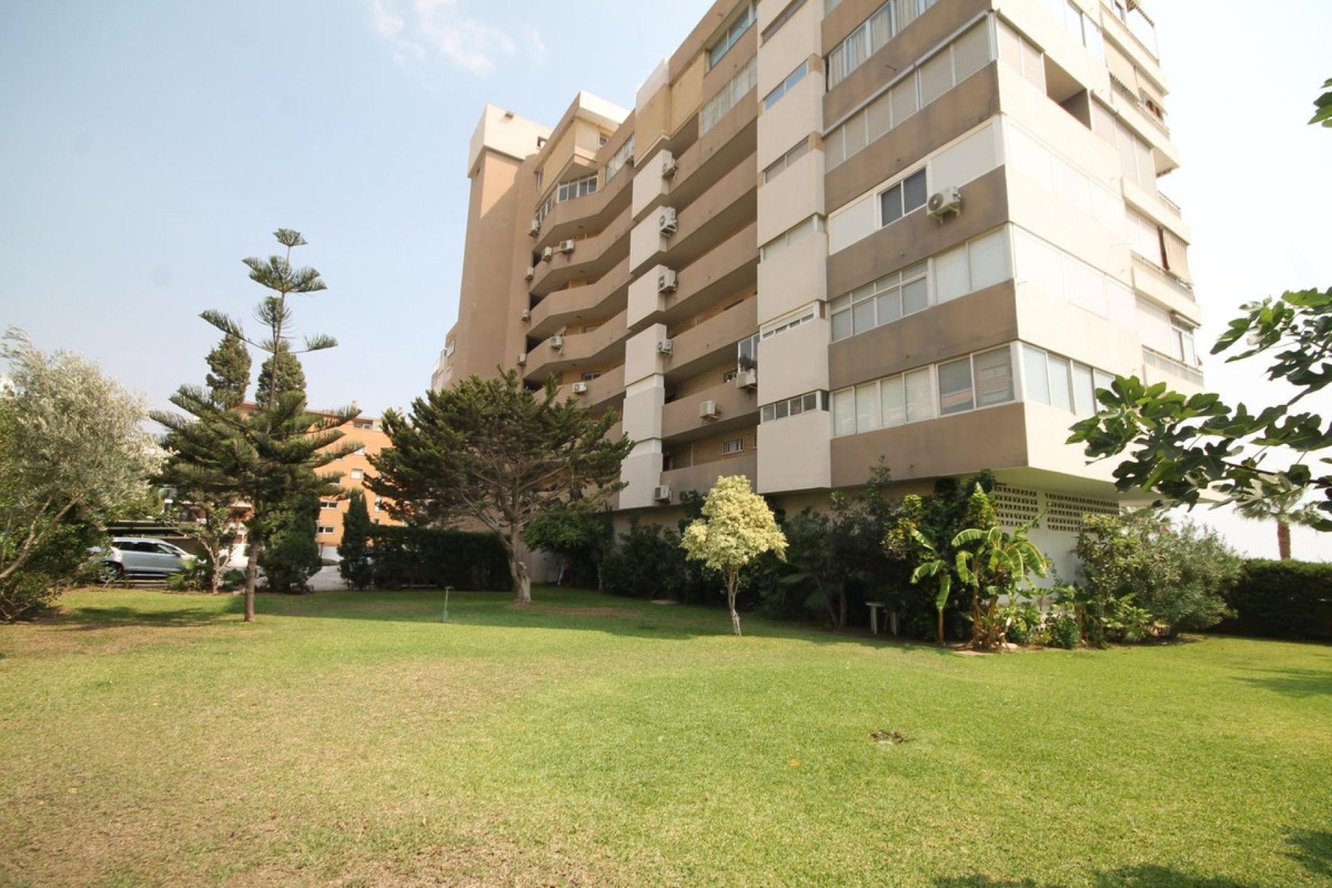 Resale - Apartment - Middle Floor Apartment - Fuengirola - Carvajal