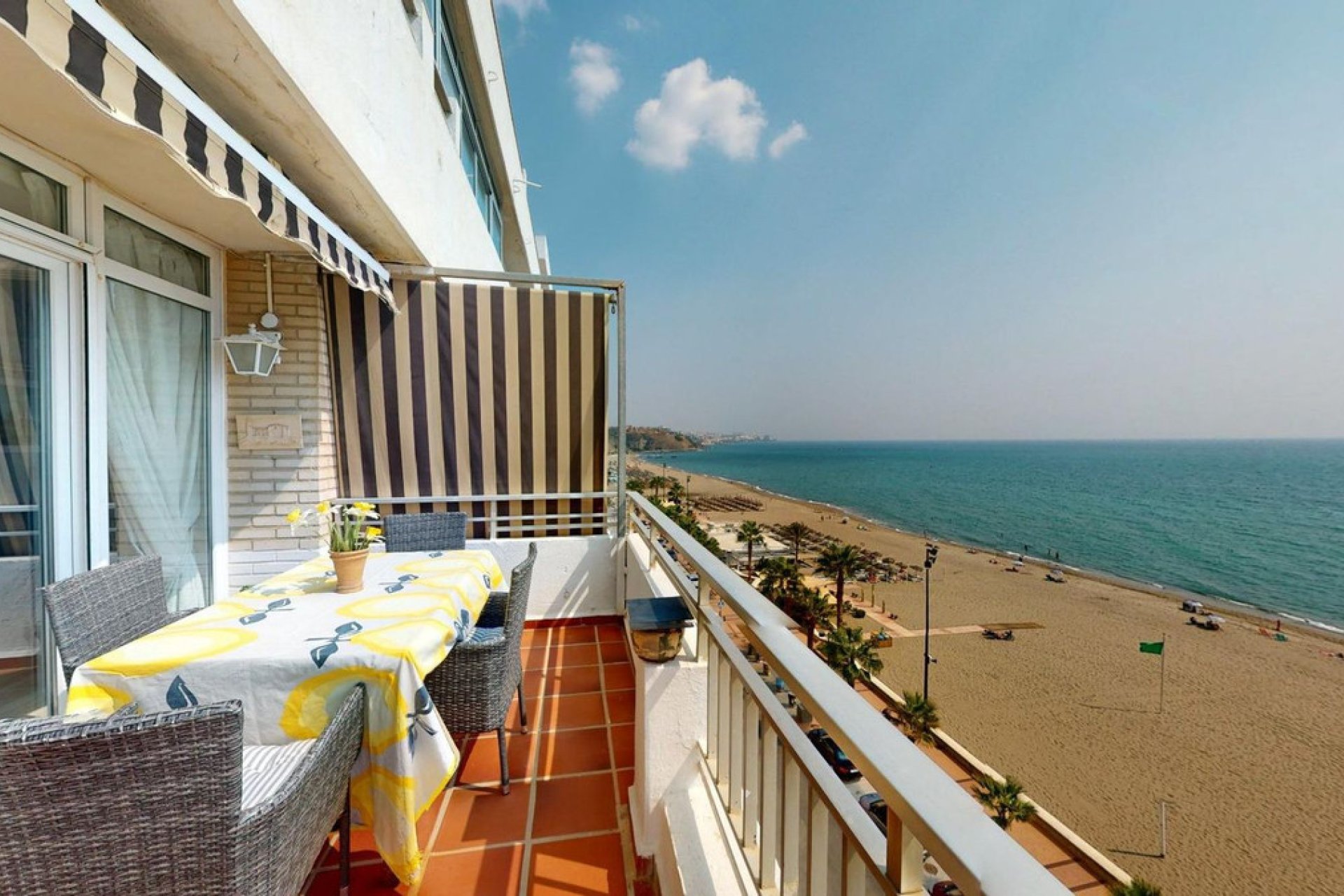 Resale - Apartment - Middle Floor Apartment - Fuengirola - Carvajal