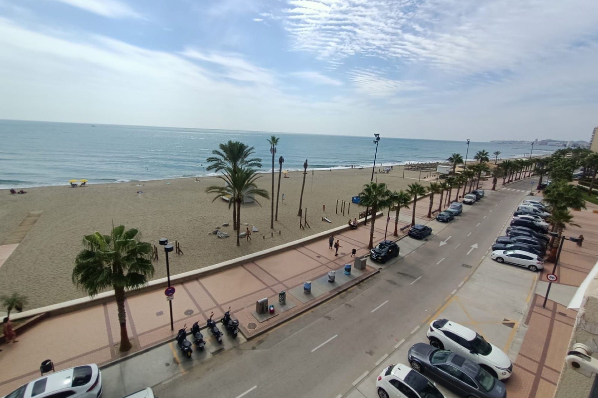 Resale - Apartment - Middle Floor Apartment - Fuengirola - Carvajal