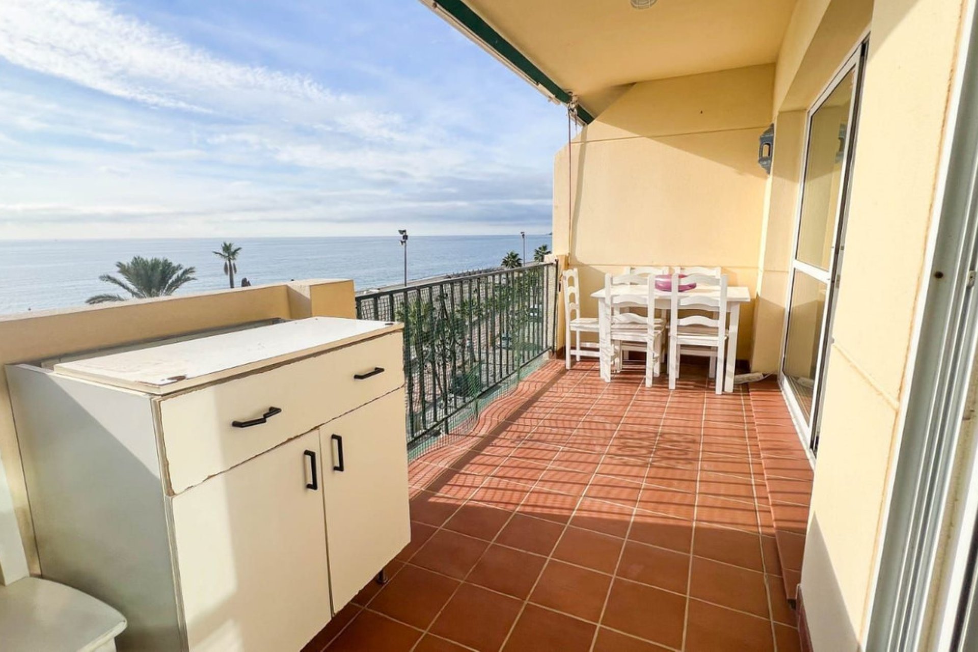 Resale - Apartment - Middle Floor Apartment - Fuengirola - Carvajal