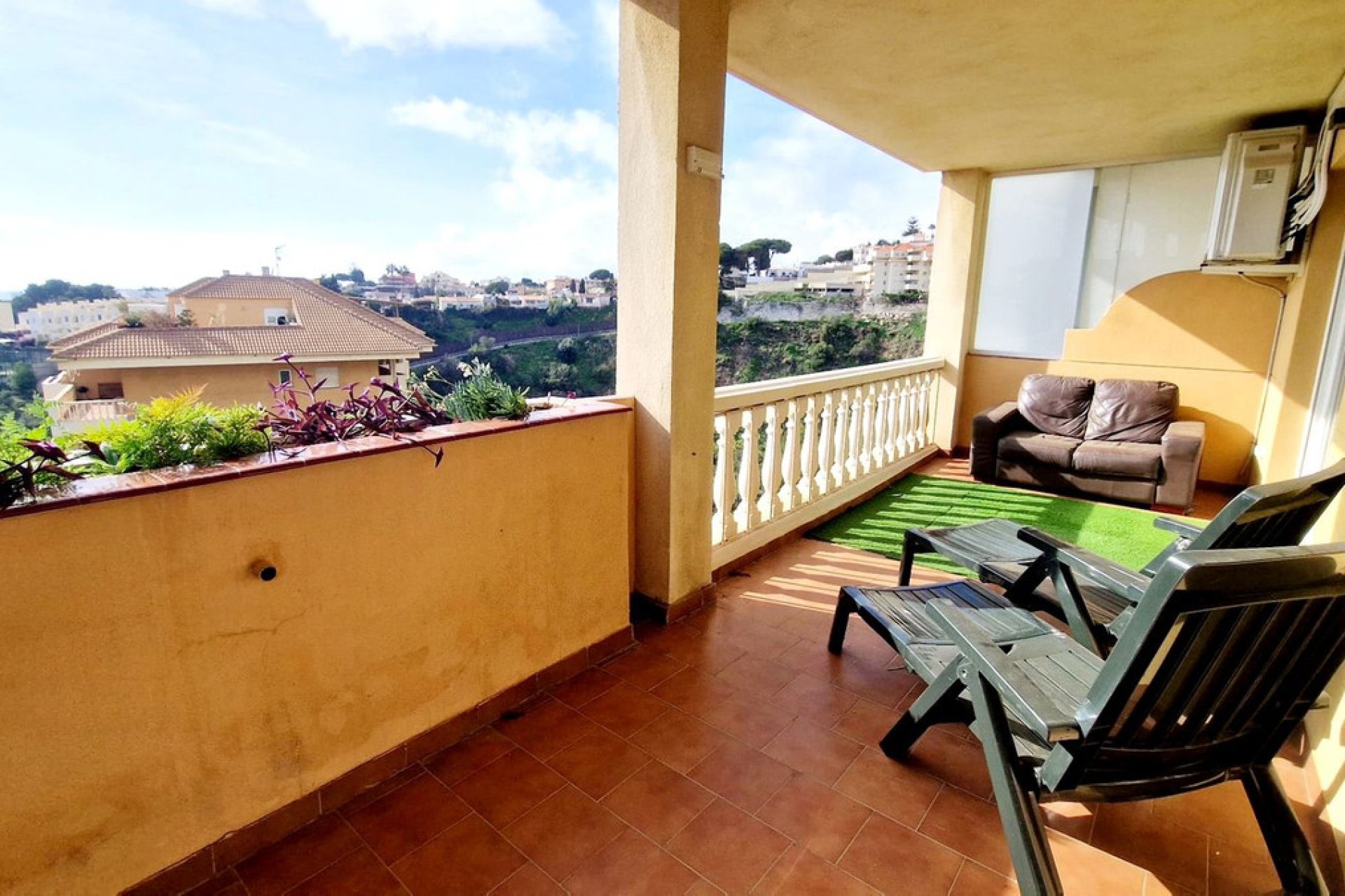 Resale - Apartment - Middle Floor Apartment - Fuengirola - Carvajal