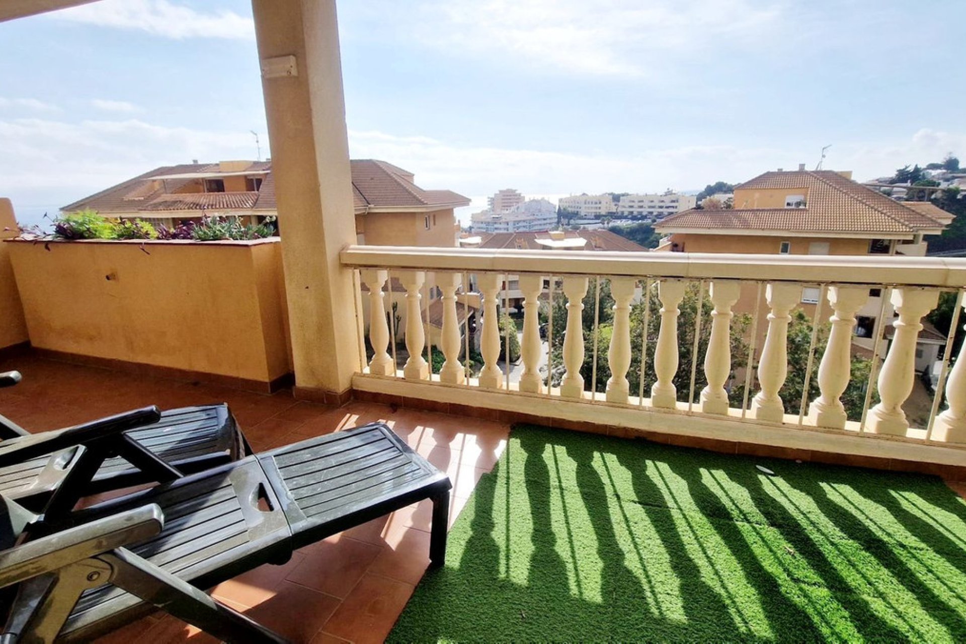 Resale - Apartment - Middle Floor Apartment - Fuengirola - Carvajal