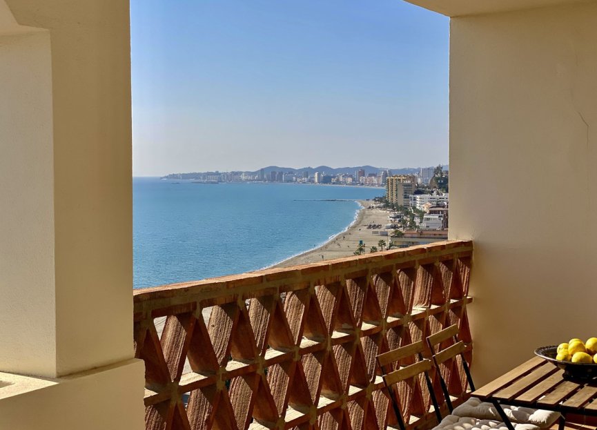 Resale - Apartment - Middle Floor Apartment - Fuengirola - Carvajal