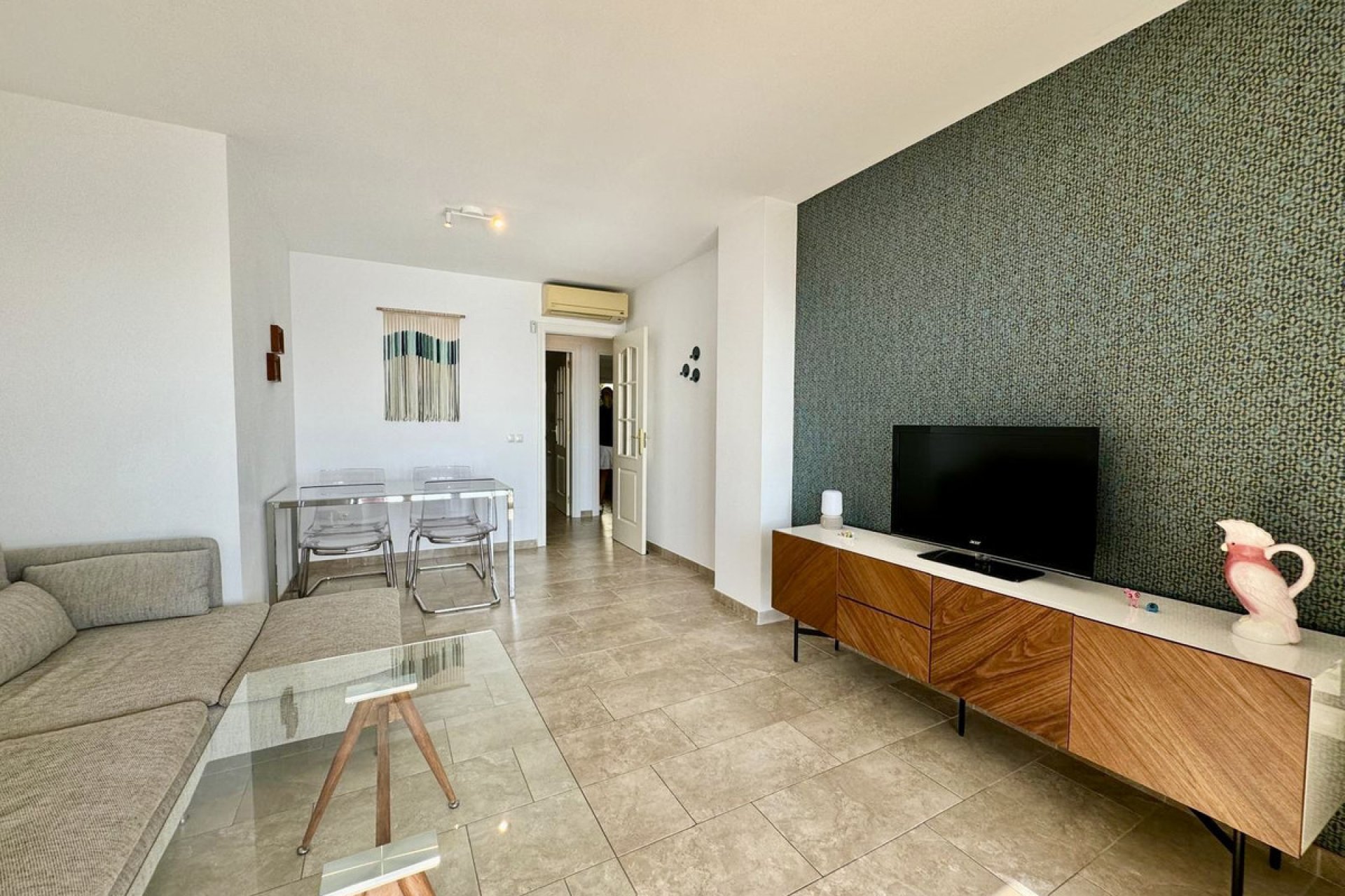 Resale - Apartment - Middle Floor Apartment - Fuengirola - Carvajal