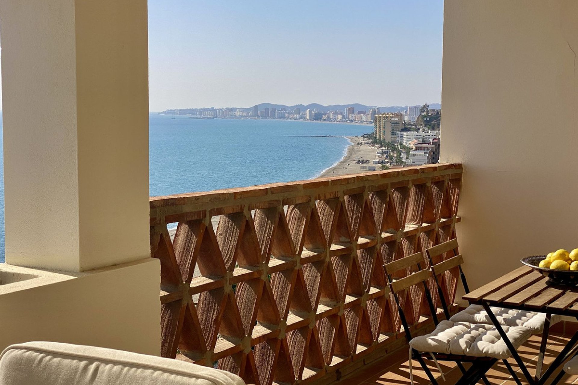 Resale - Apartment - Middle Floor Apartment - Fuengirola - Carvajal