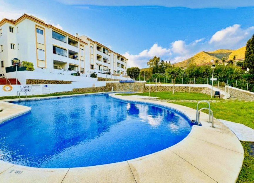 Resale - Apartment - Middle Floor Apartment - Fuengirola - Carvajal