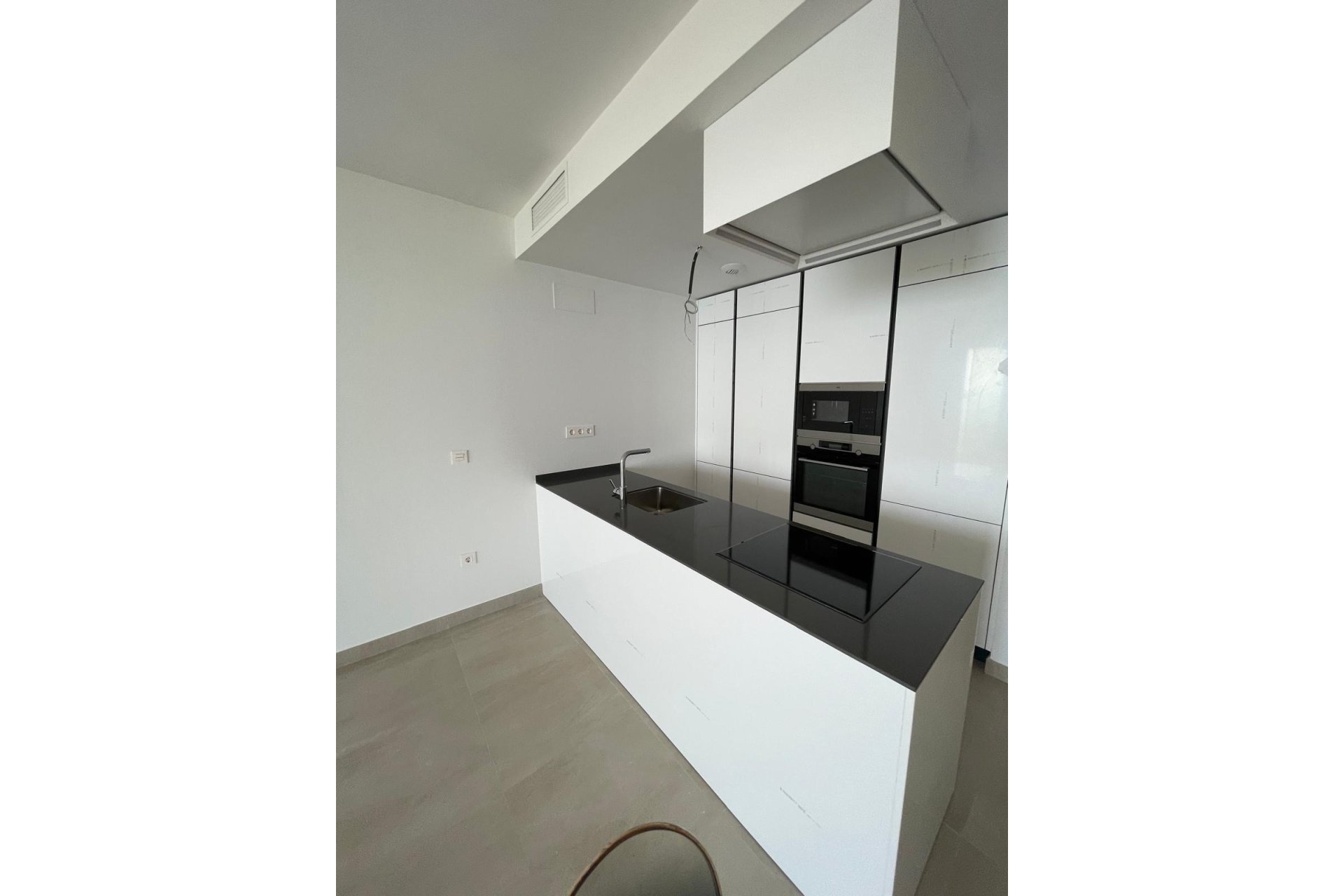 Resale - Apartment - Middle Floor Apartment - Fuengirola - Carvajal