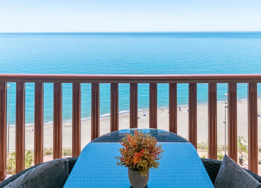 Resale - Apartment - Middle Floor Apartment - Fuengirola - Carvajal