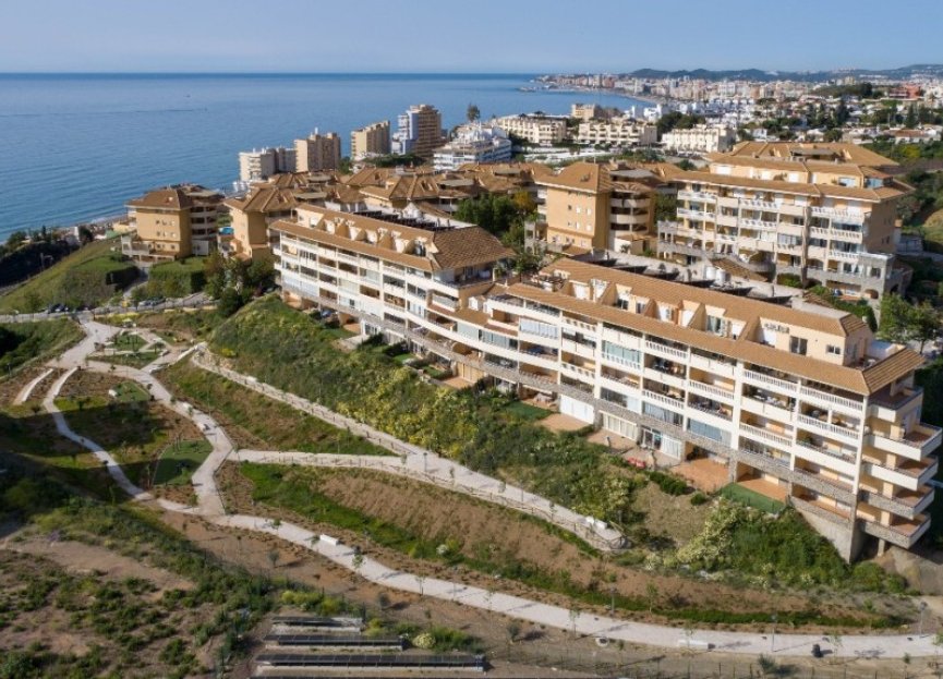 Resale - Apartment - Middle Floor Apartment - Fuengirola - Carvajal