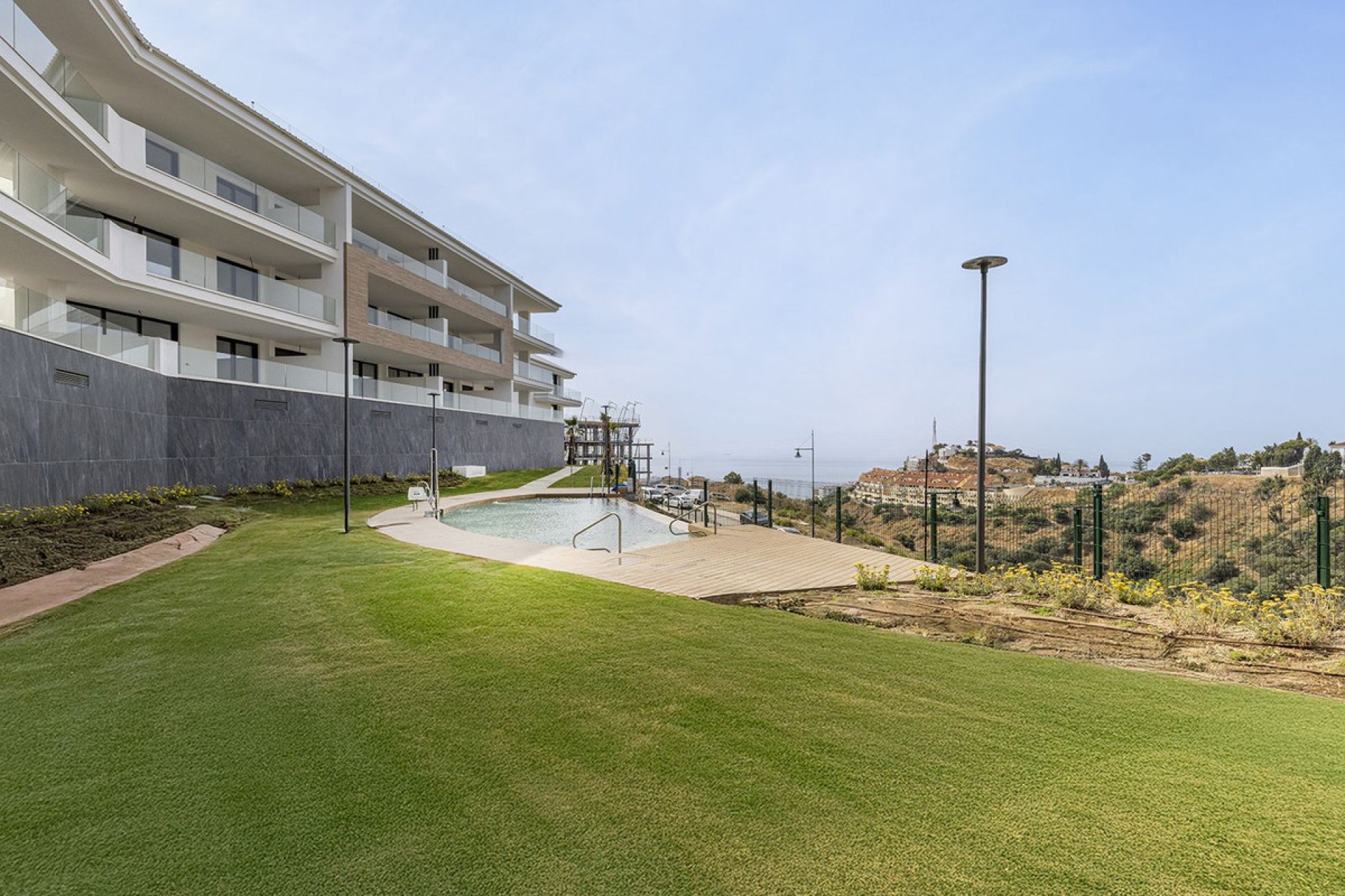 Resale - Apartment - Middle Floor Apartment - Fuengirola - Fuengirola Centro