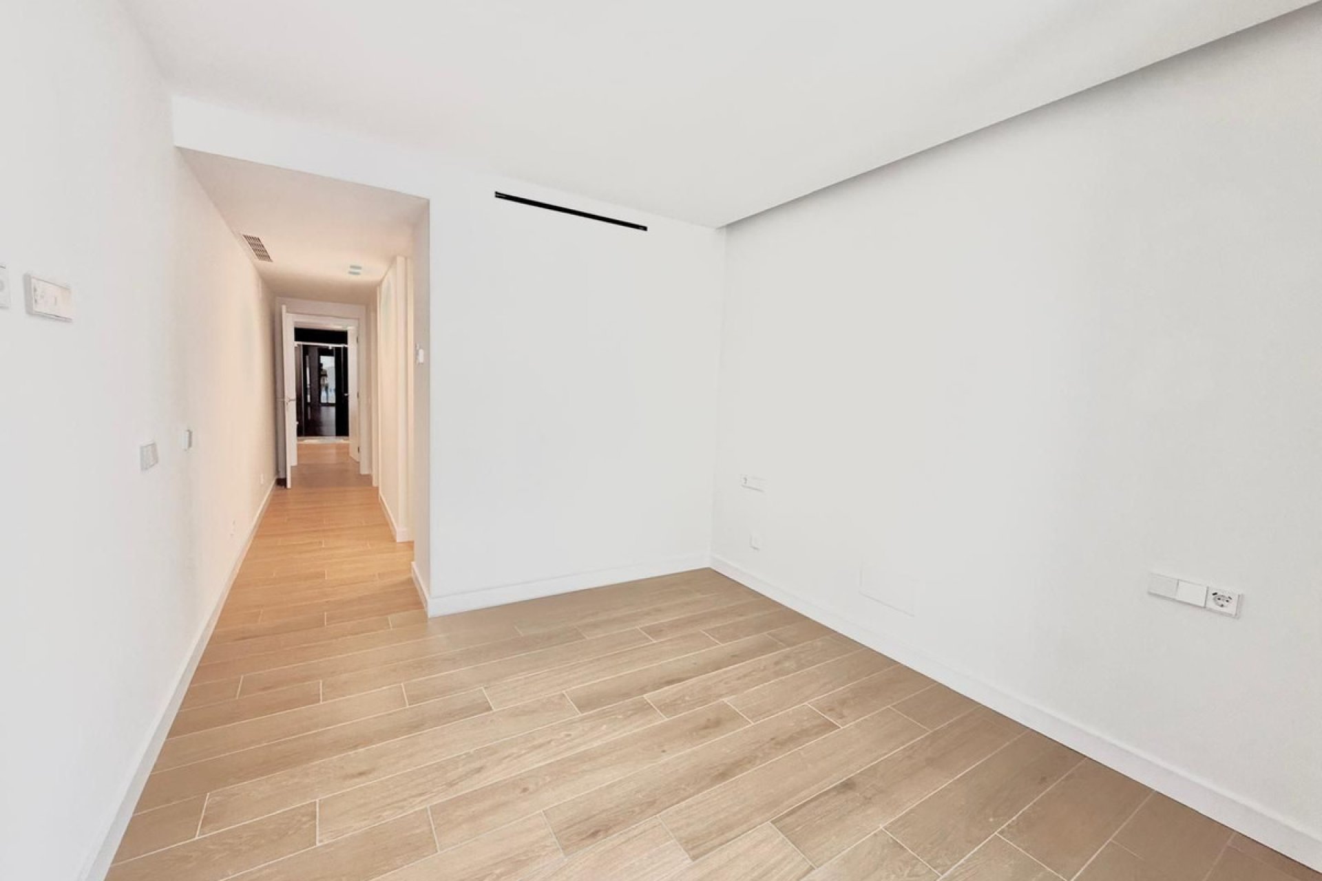 Resale - Apartment - Middle Floor Apartment - Fuengirola - Fuengirola Centro