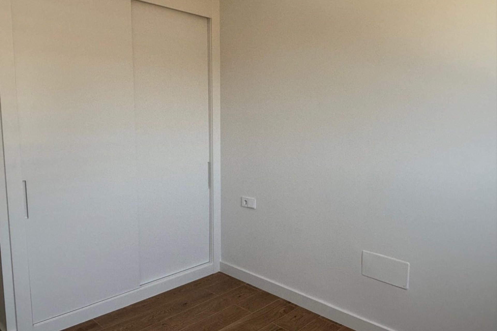 Resale - Apartment - Middle Floor Apartment - Fuengirola - Fuengirola Centro