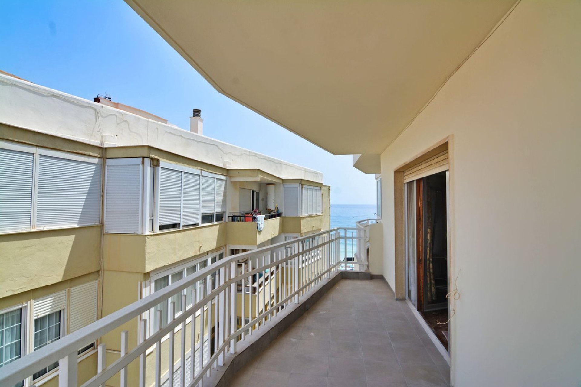 Resale - Apartment - Middle Floor Apartment - Fuengirola - Fuengirola Centro