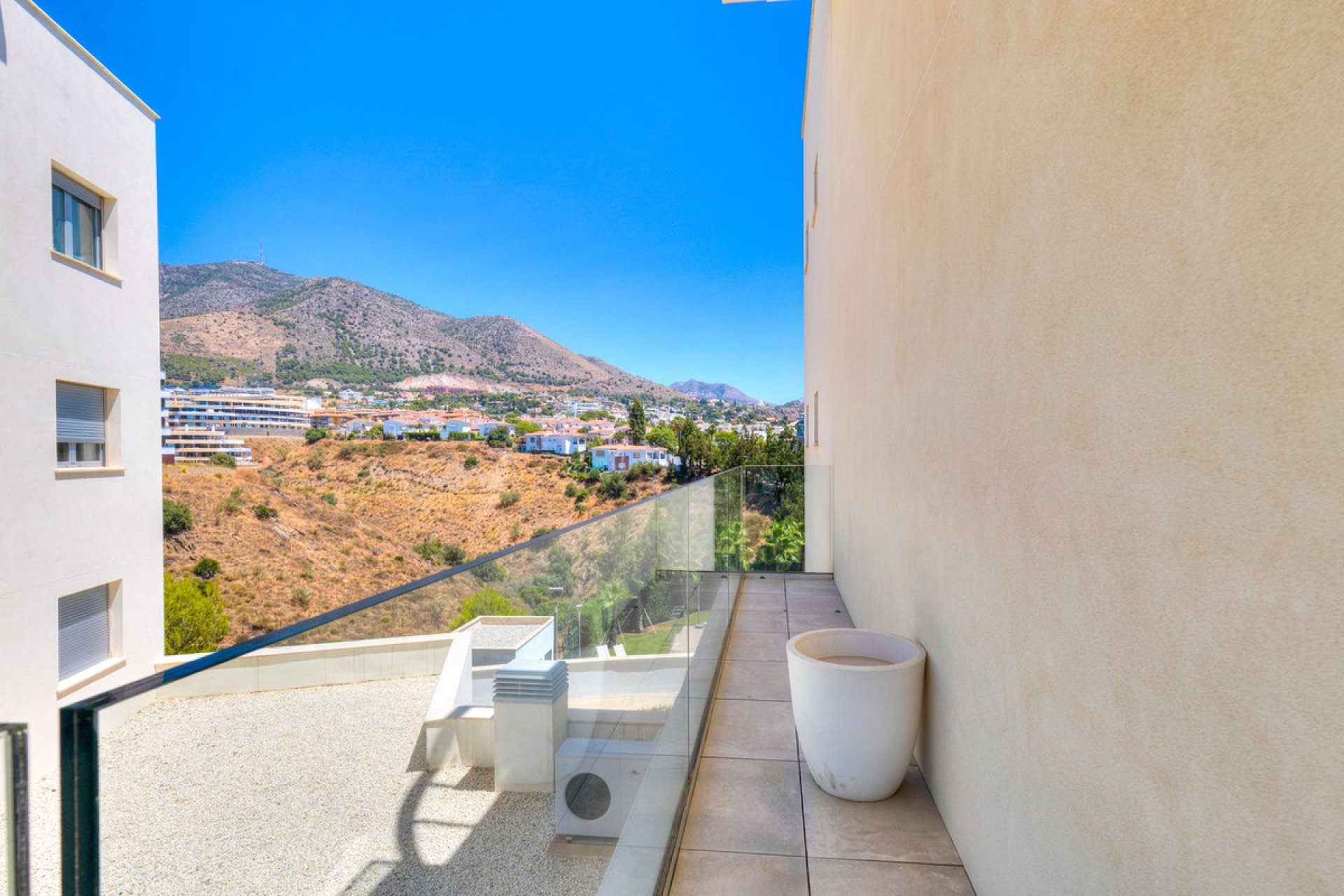 Resale - Apartment - Middle Floor Apartment - Fuengirola - Fuengirola Centro