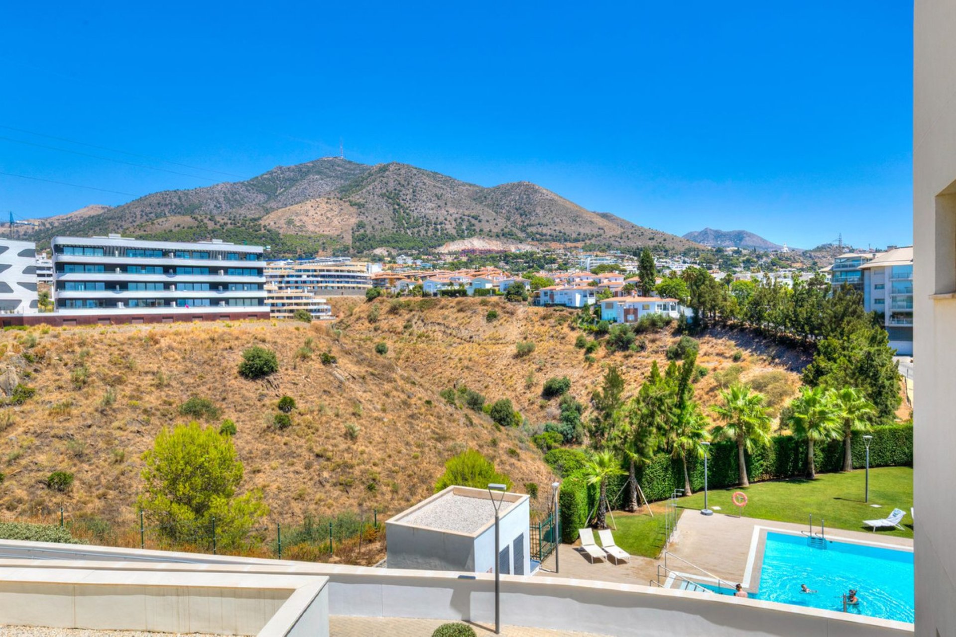 Resale - Apartment - Middle Floor Apartment - Fuengirola - Fuengirola Centro