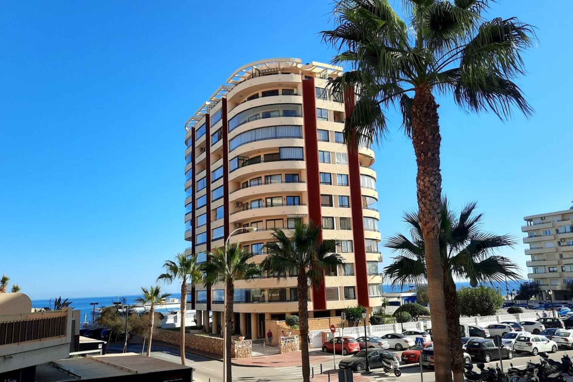 Resale - Apartment - Middle Floor Apartment - Fuengirola - Fuengirola Centro