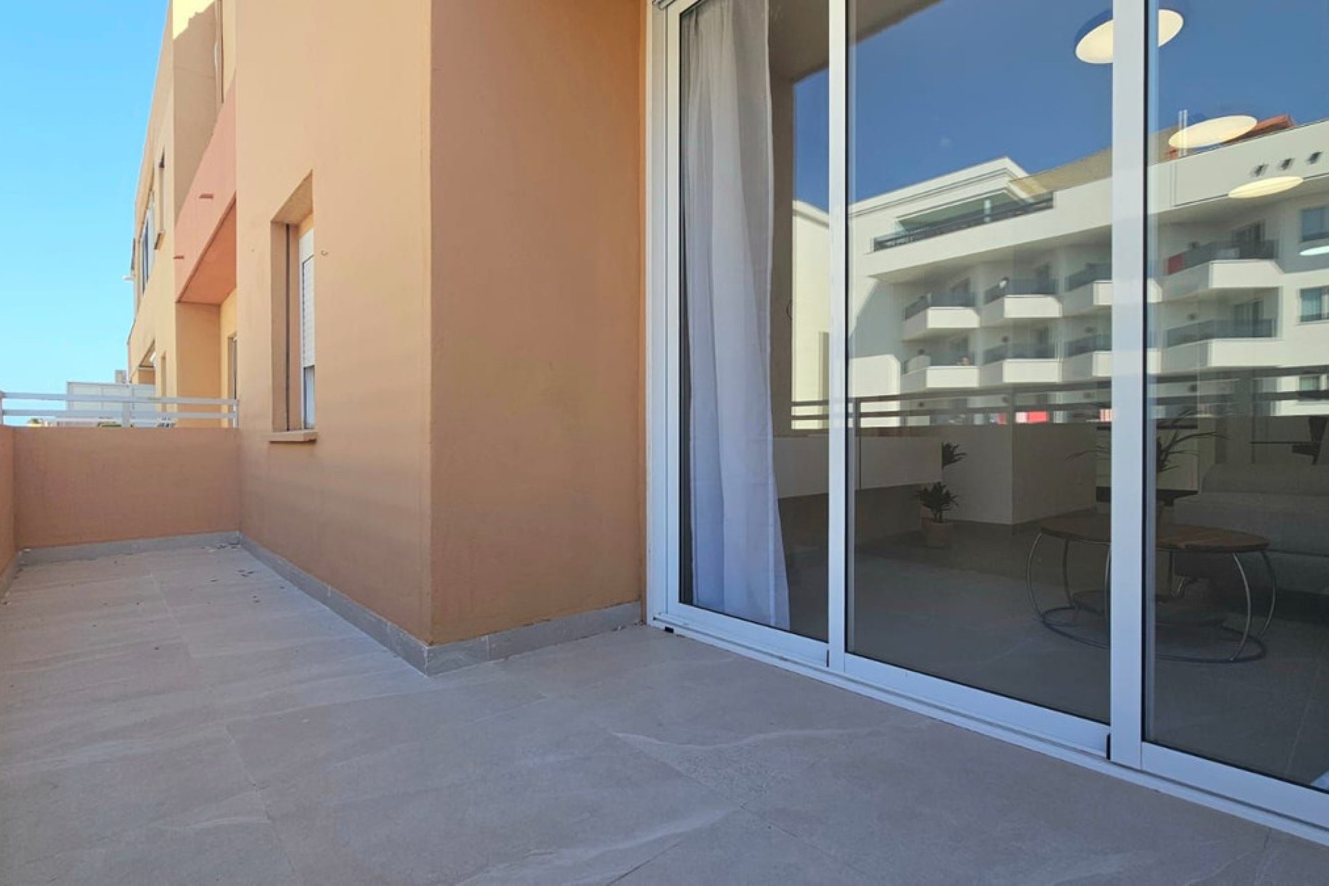 Resale - Apartment - Middle Floor Apartment - Fuengirola - Fuengirola Centro