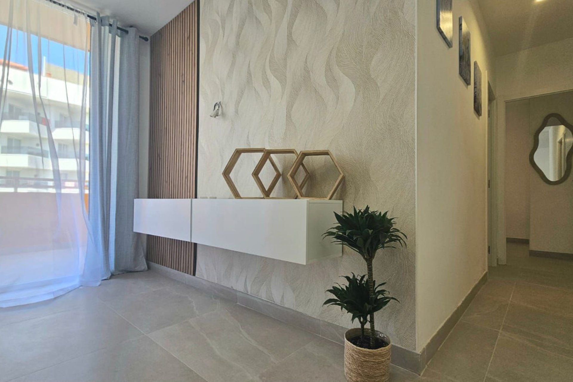 Resale - Apartment - Middle Floor Apartment - Fuengirola - Fuengirola Centro