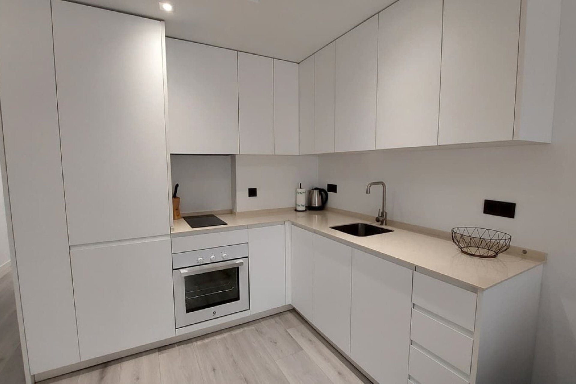 Resale - Apartment - Middle Floor Apartment - Fuengirola - Fuengirola Centro