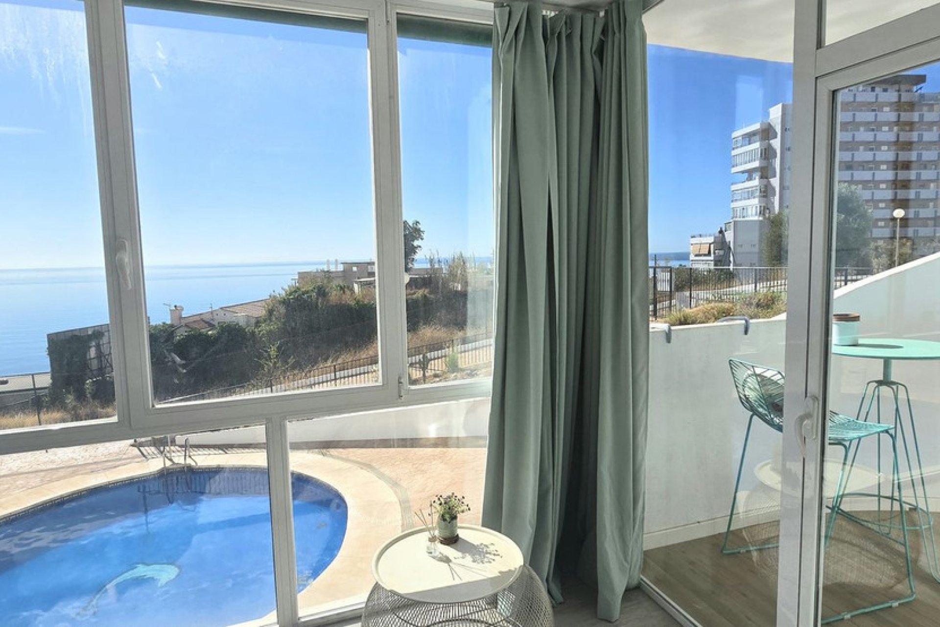Resale - Apartment - Middle Floor Apartment - Fuengirola - Fuengirola Centro