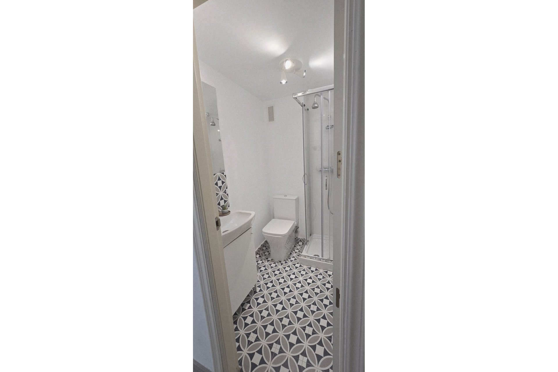 Resale - Apartment - Middle Floor Apartment - Fuengirola - Fuengirola Centro