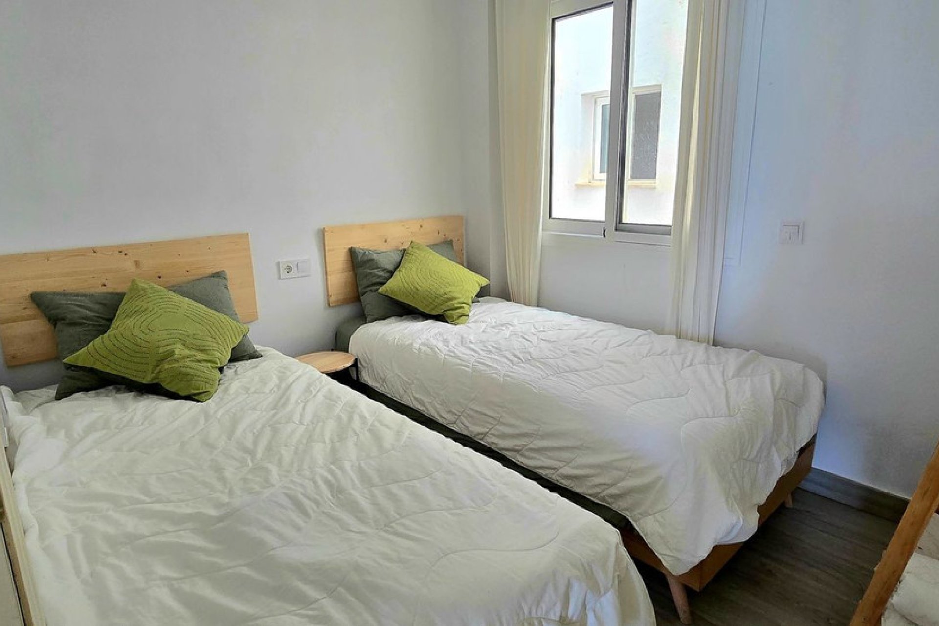 Resale - Apartment - Middle Floor Apartment - Fuengirola - Fuengirola Centro