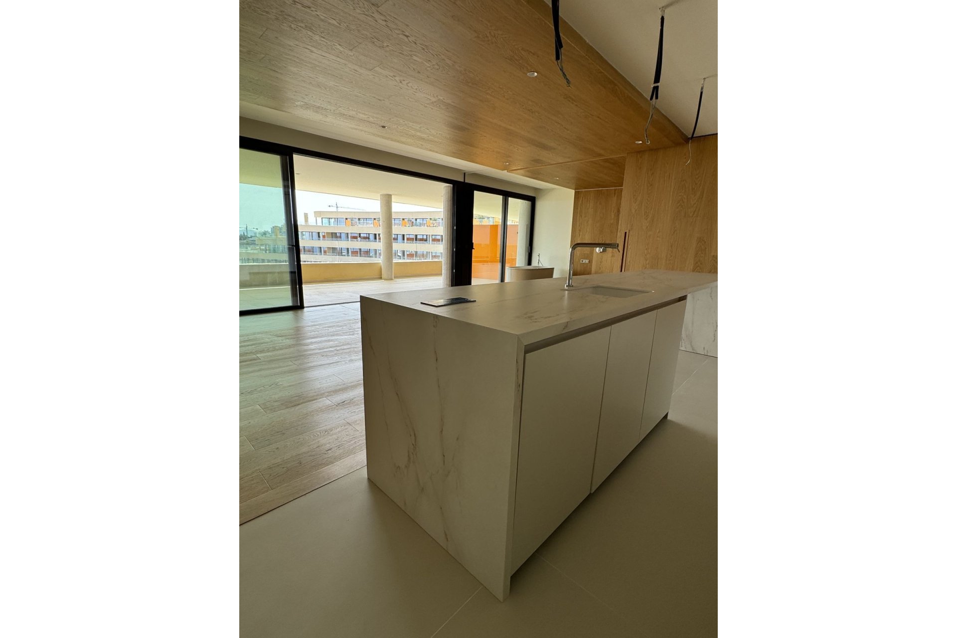 Resale - Apartment - Middle Floor Apartment - Fuengirola - Fuengirola Centro