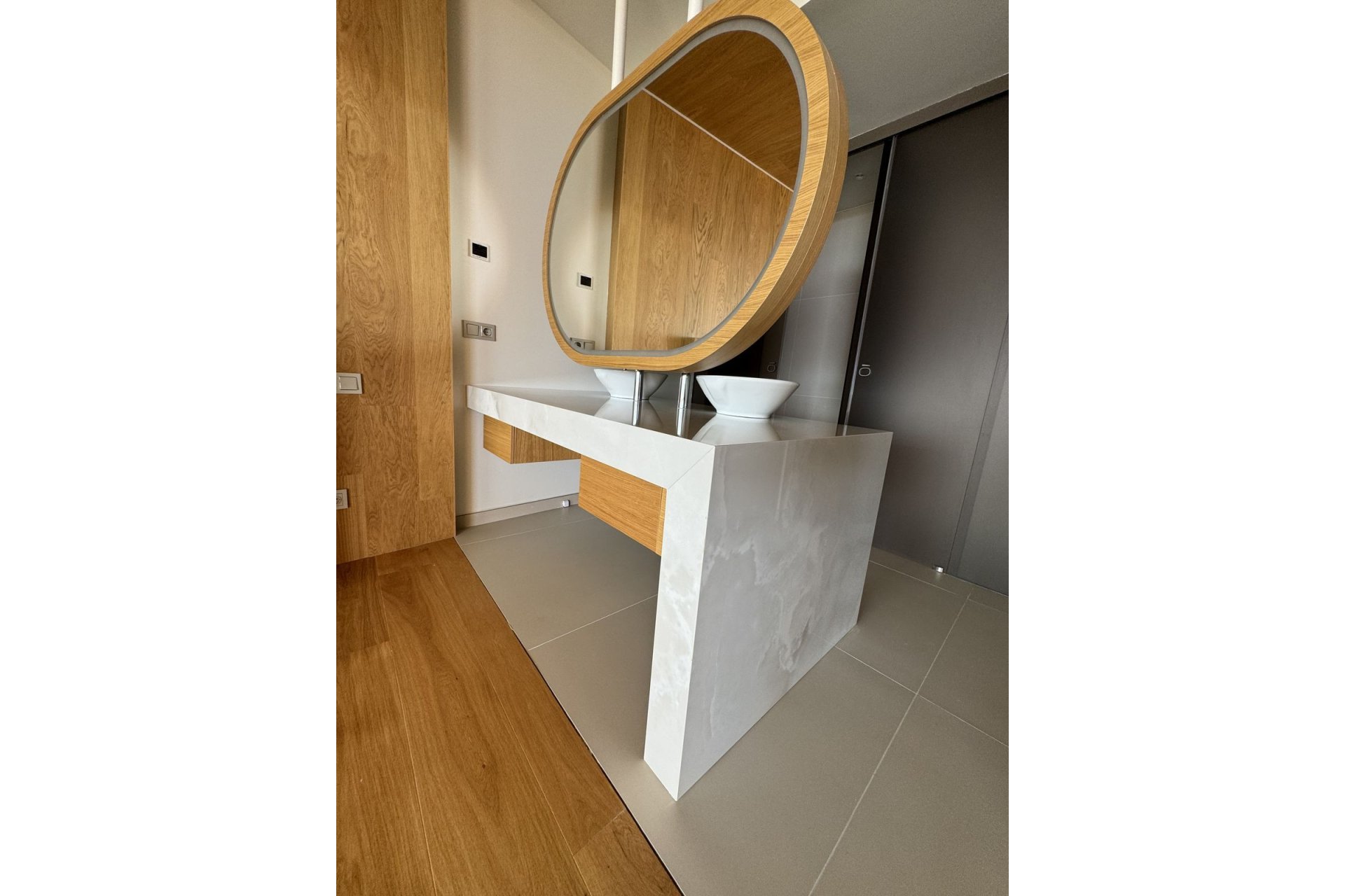 Resale - Apartment - Middle Floor Apartment - Fuengirola - Fuengirola Centro