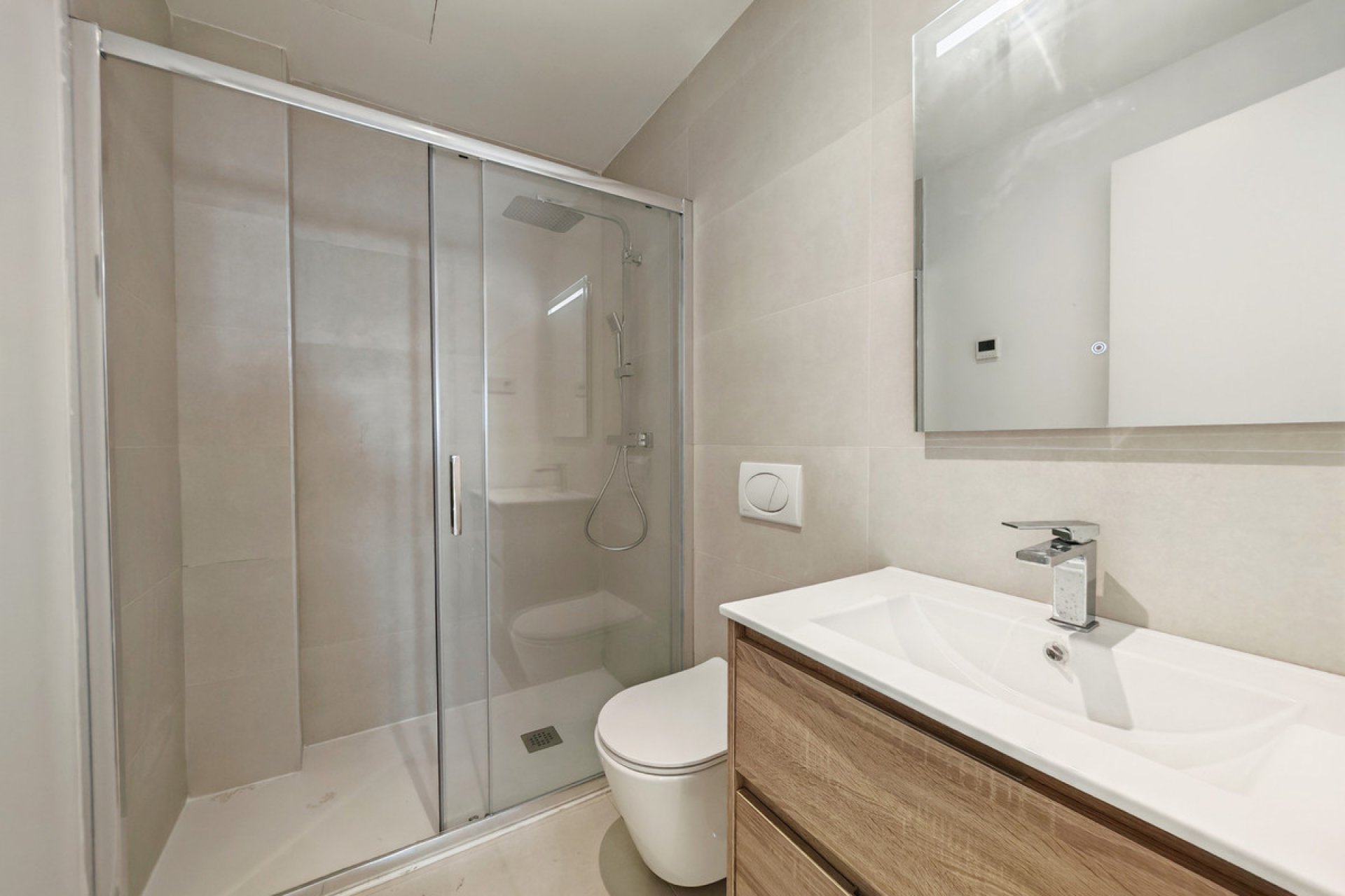 Resale - Apartment - Middle Floor Apartment - Fuengirola - Fuengirola Centro