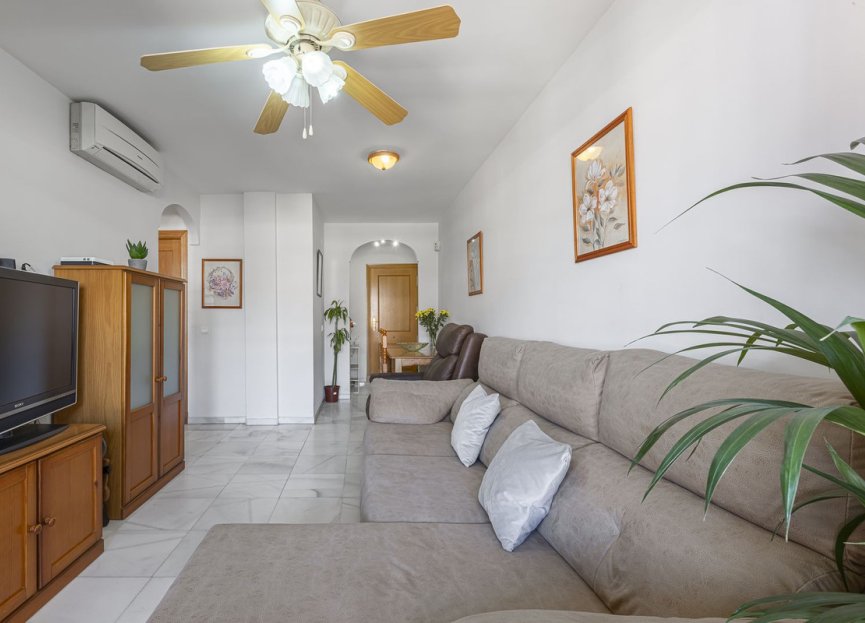 Resale - Apartment - Middle Floor Apartment - Fuengirola - Fuengirola Centro